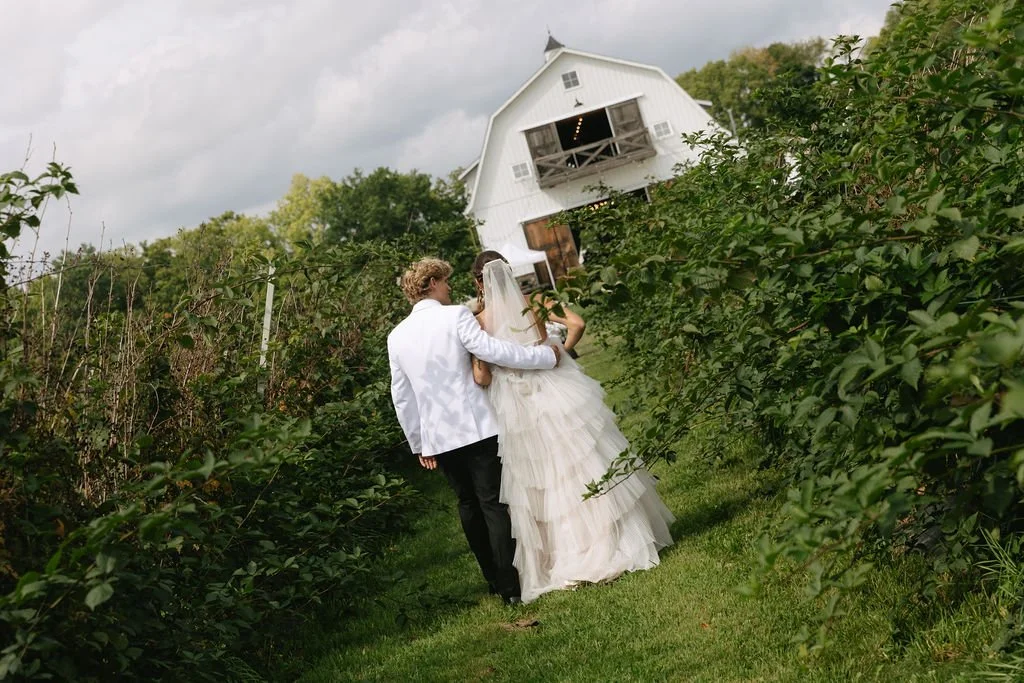 _bride and groom return.jpg