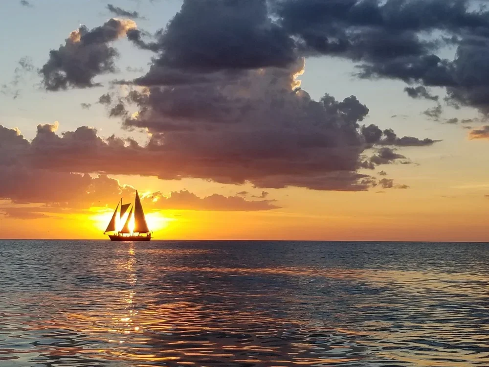 Best Seasonal times to sail in clearwater beach