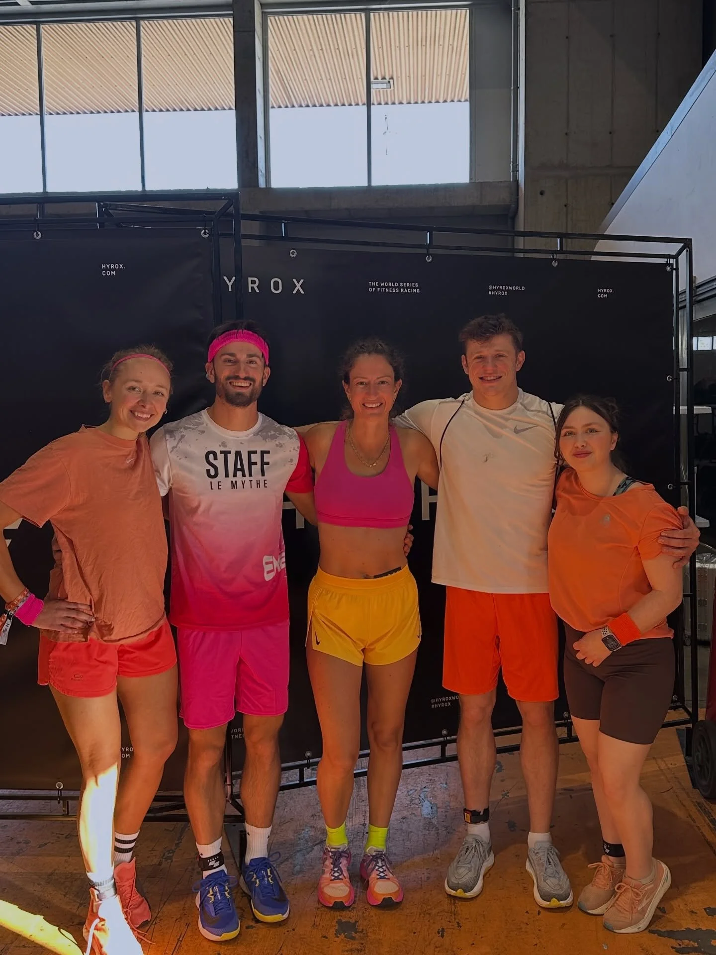 HYROX Barcelone avec la dream team du cabinet 🇪🇸

Ces HYROX, ce sont &eacute;videmment des moments sportifs incroyables.
Mais c&rsquo;est aussi notre mani&egrave;re de d&eacute;fendre une vision du soin.

Cette ann&eacute;e, @thomas_ze_kine et @the
