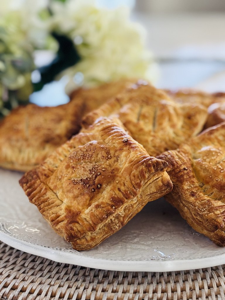 Guava, Lemon & Thyme Cream Cheese 'Pastelitos' (Pack of 4)