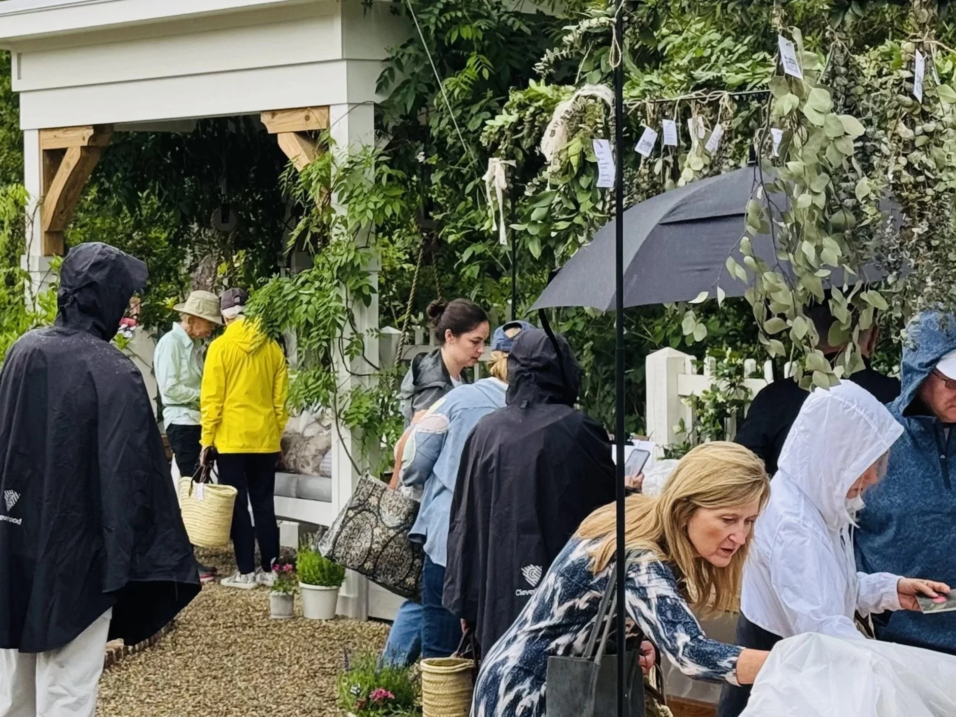 Happy customers at our rainy Spring Event 