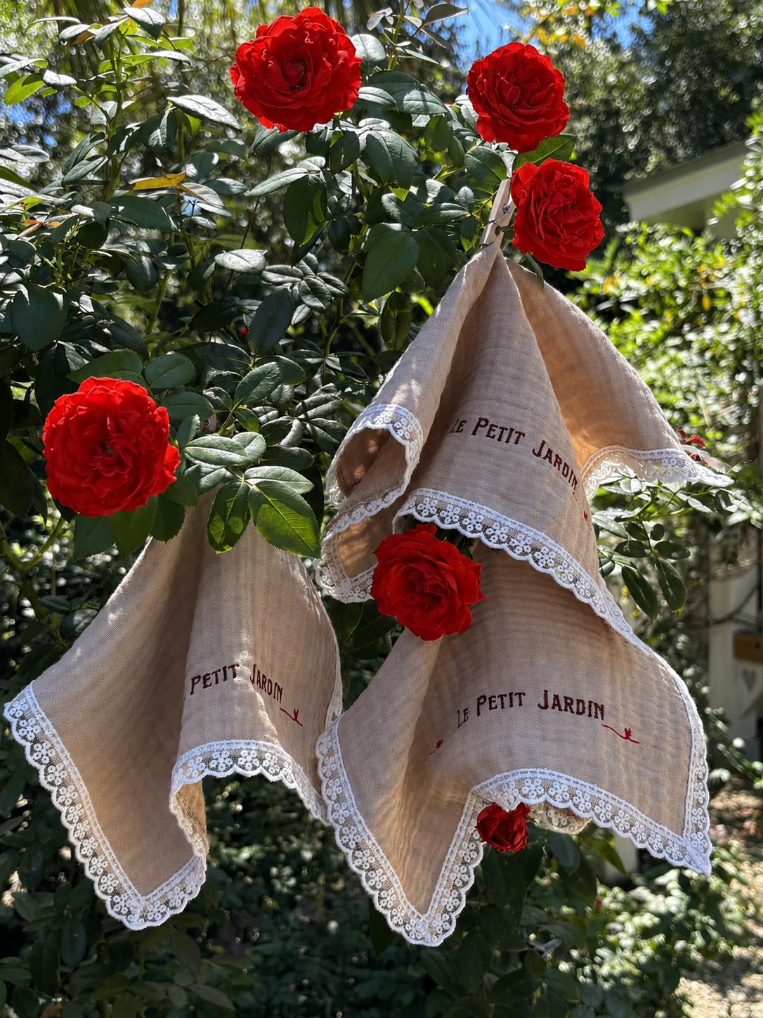 Le Petit Jardin Heirloom Handkerchief