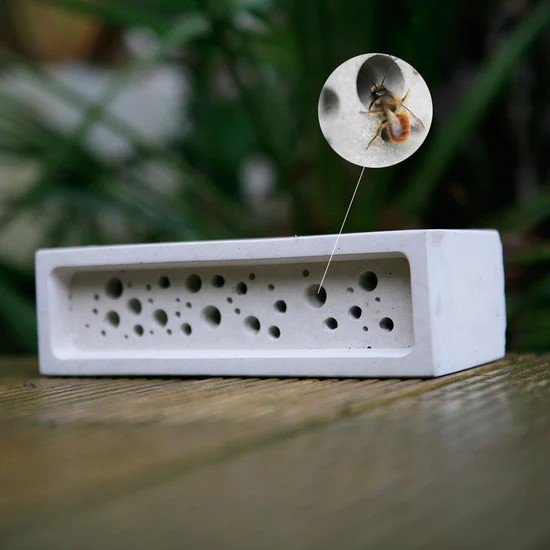bee-brick-christmas-gift-solitary-bee-shown.jpeg