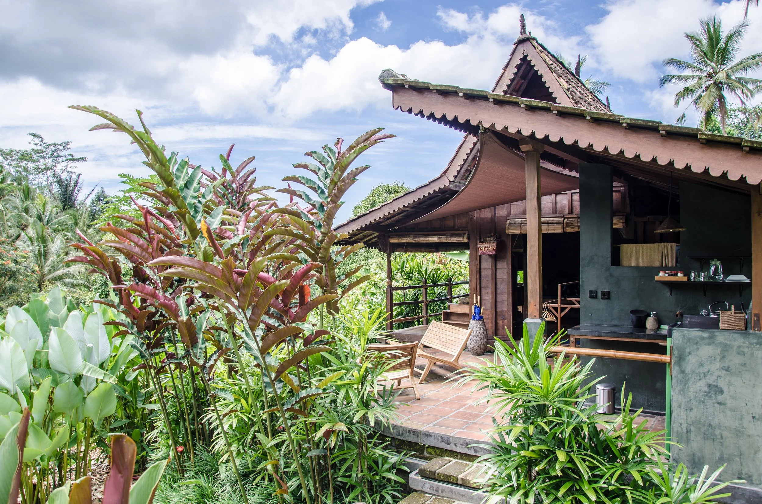 Java exterior.jpg
