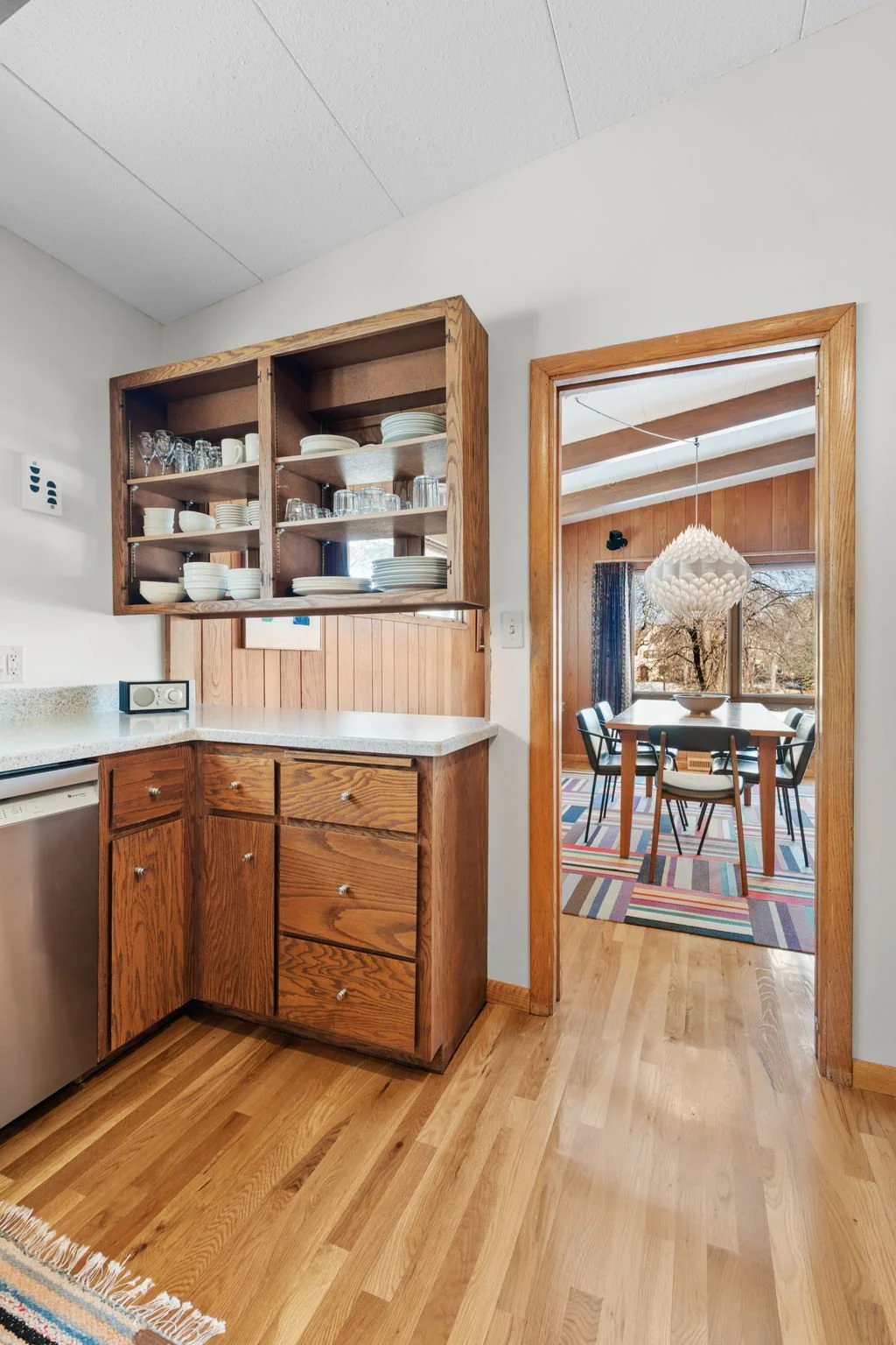 52-web-or-mls-1954 Summit Ave-52.jpg