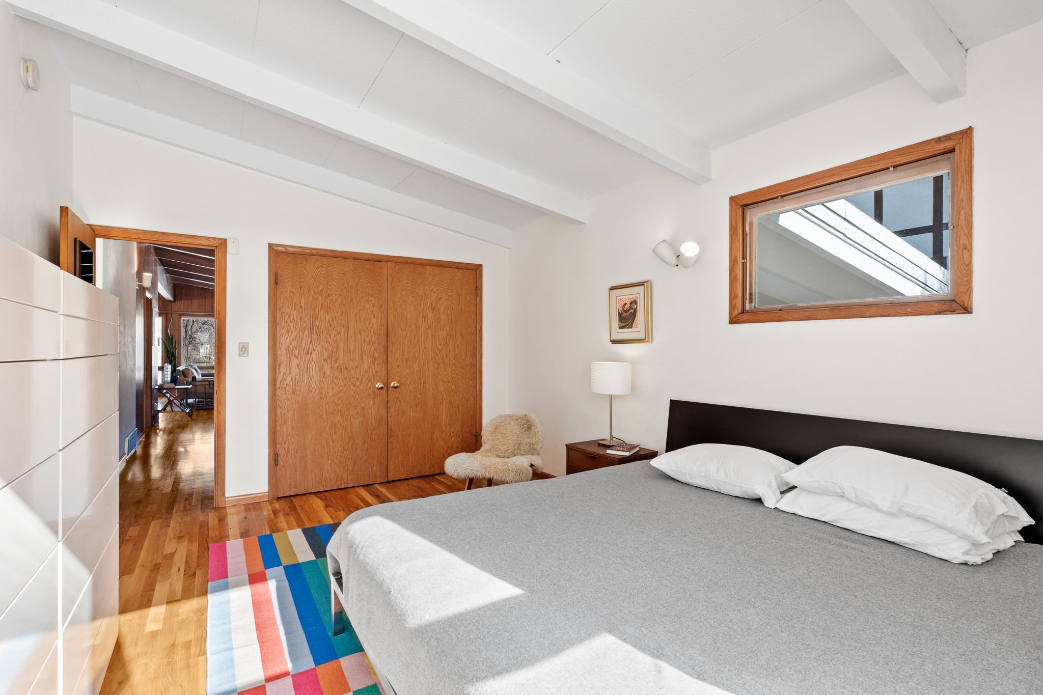 56-web-or-mls-1954 Summit Ave-56.jpg