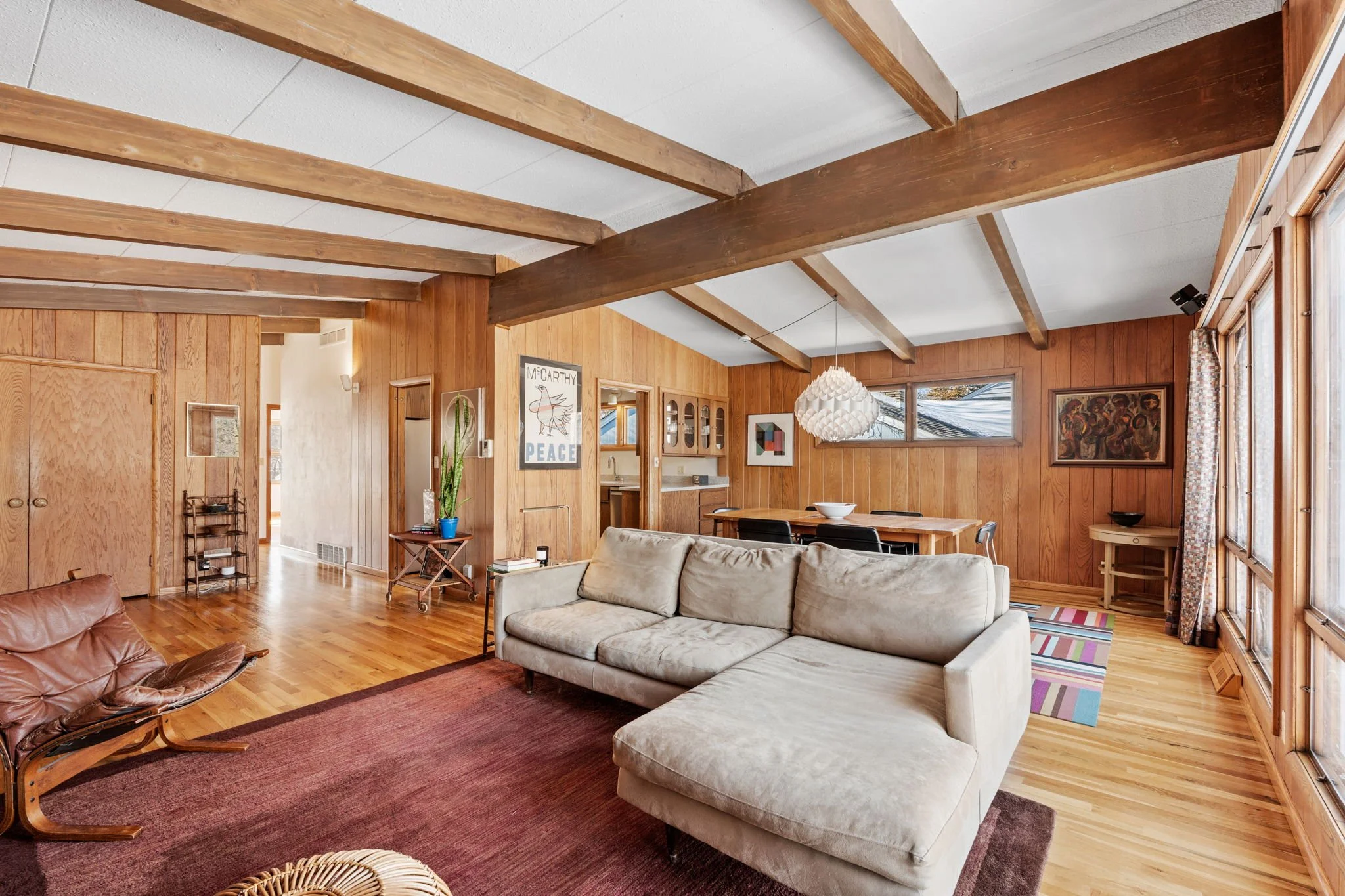 37-web-or-mls-1954 Summit Ave-37.jpg