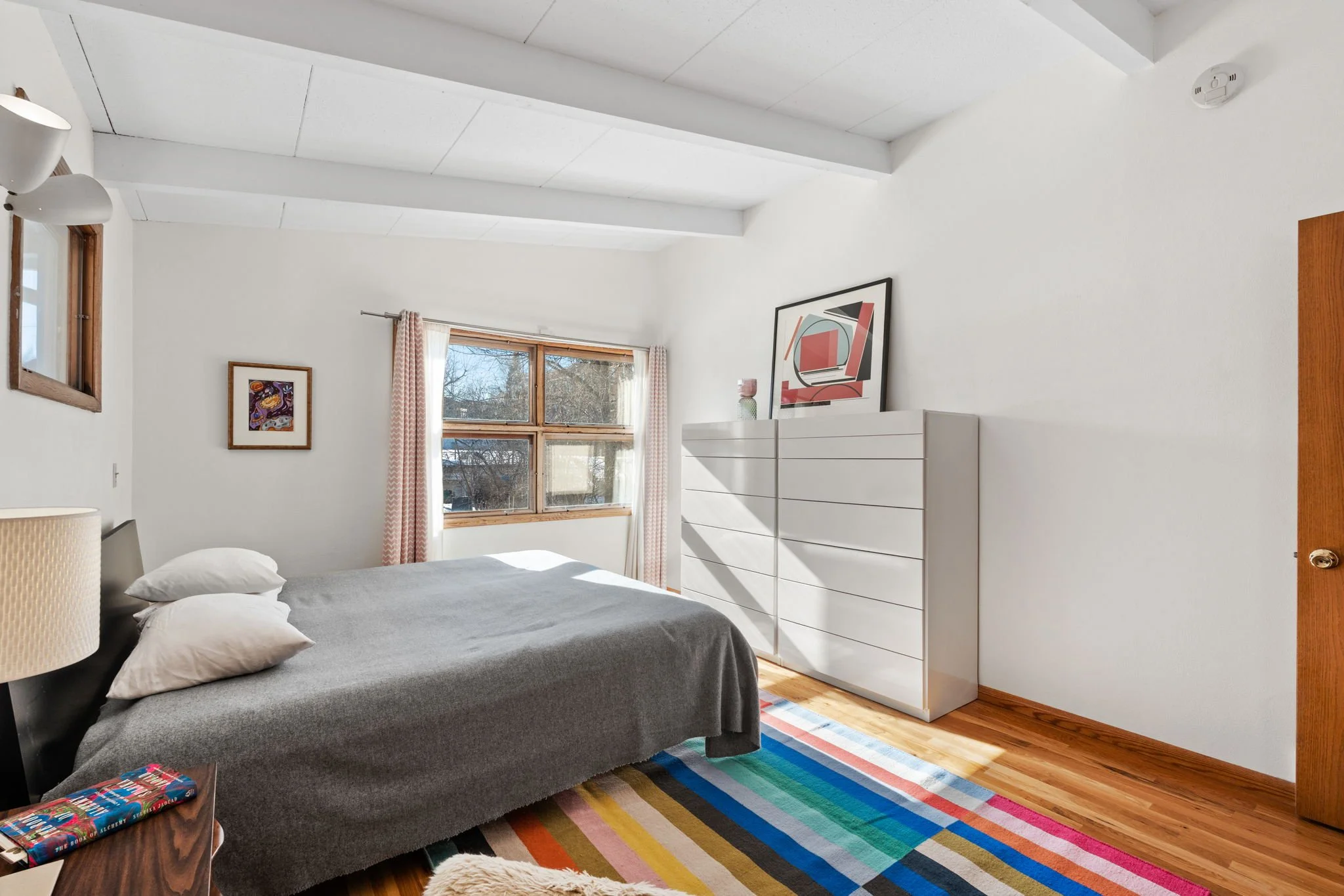 55-web-or-mls-1954 Summit Ave-55.jpg