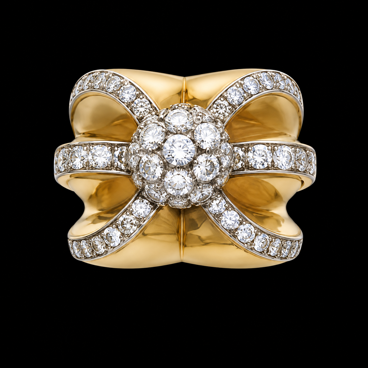 Bague en or avec de nombreux diamants, en forme de nœud ou de ruban, ornée d'un bouquet central de diamants.