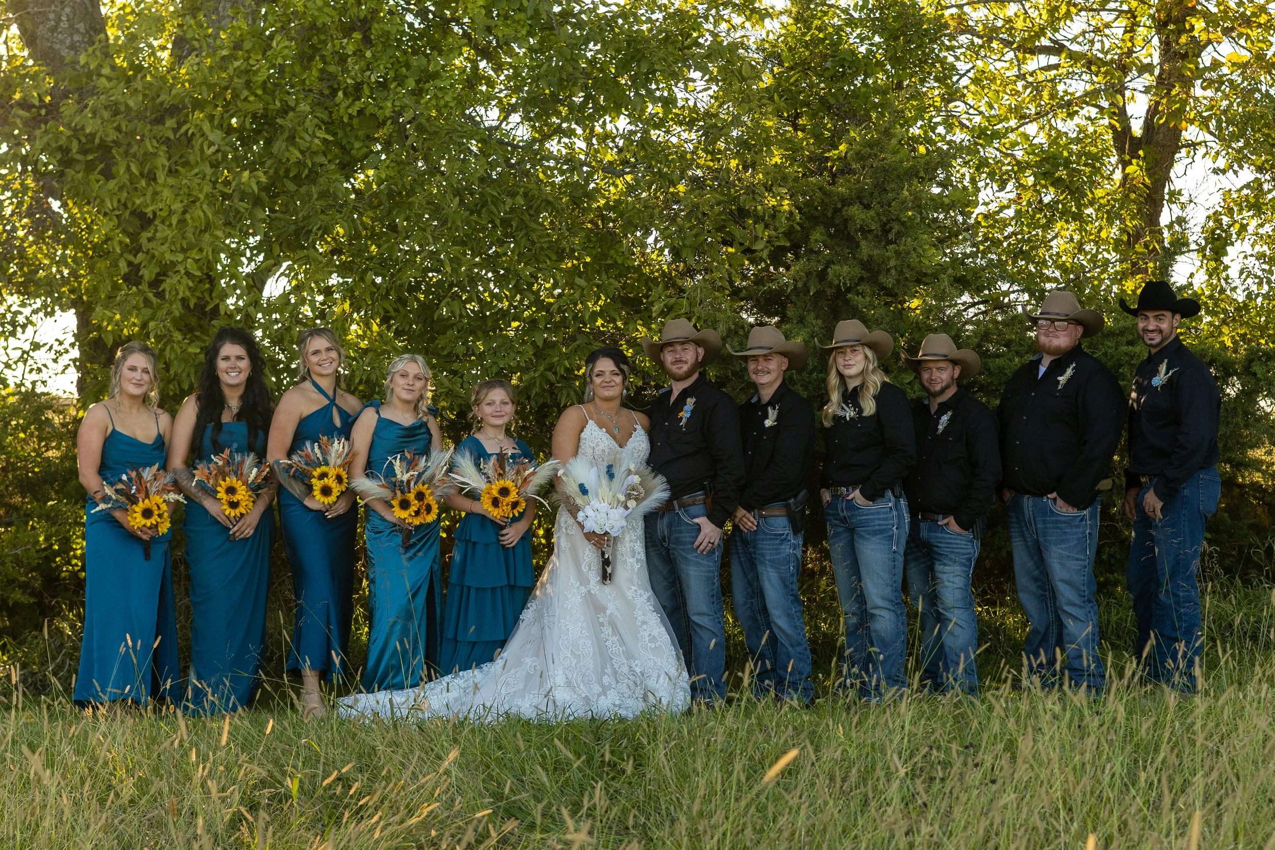 Professional wedding photography by Taylored Love, Based in Lawrence KS and provided at low prices.