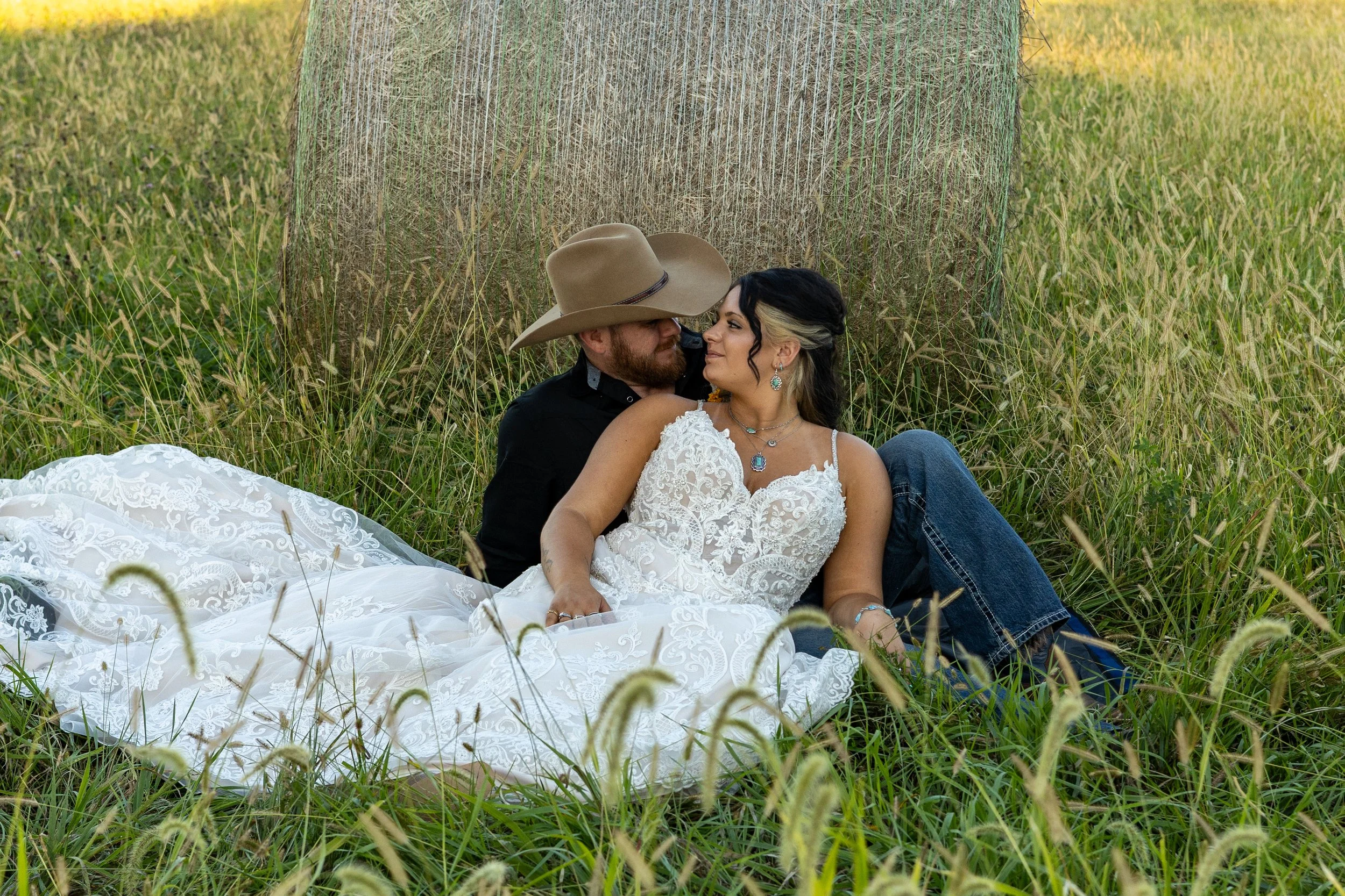 Professional wedding photography by Taylored Love, Based in Lawrence KS and provided at low prices.
