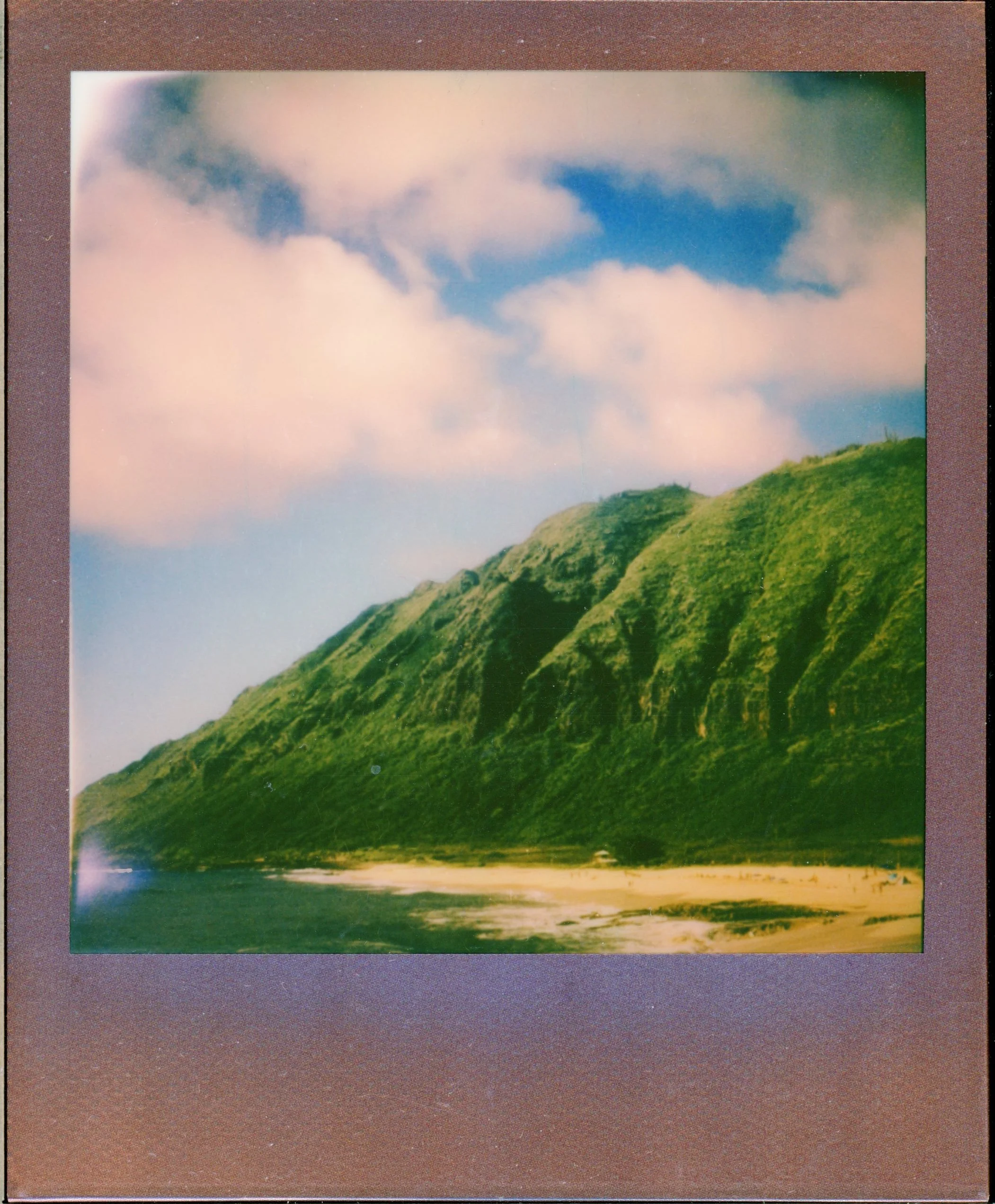 EDGE OF PARADISE*