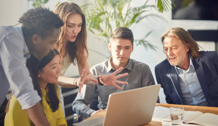 Build a Strong Company Culture to Overcome Economic Uncertainty