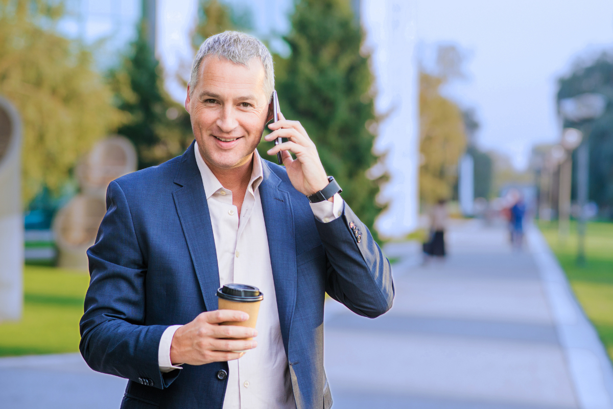 Self-Employed to Business Owner: The Path to Sustainable Growth and a Happy Life