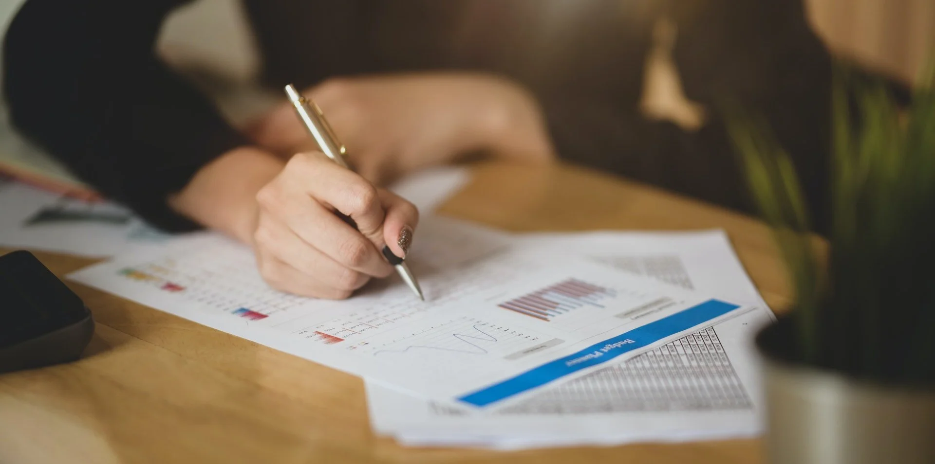 The Ultimate Guide to Valuing a Troubled Company