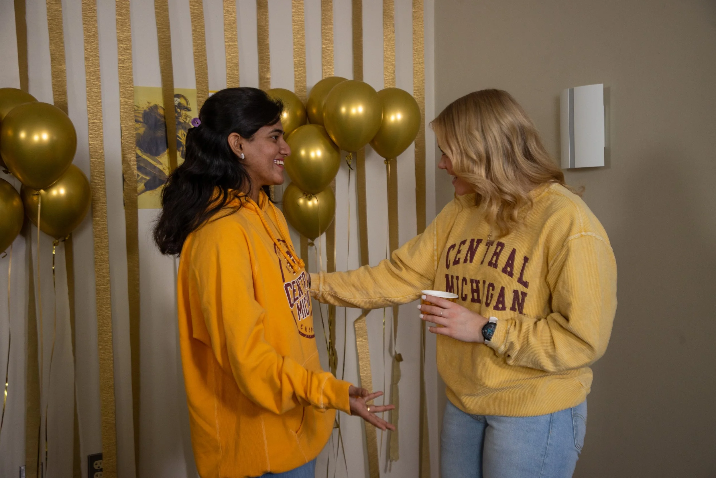 24-12-09 Super Bowl Set Stills mh-13.jpg