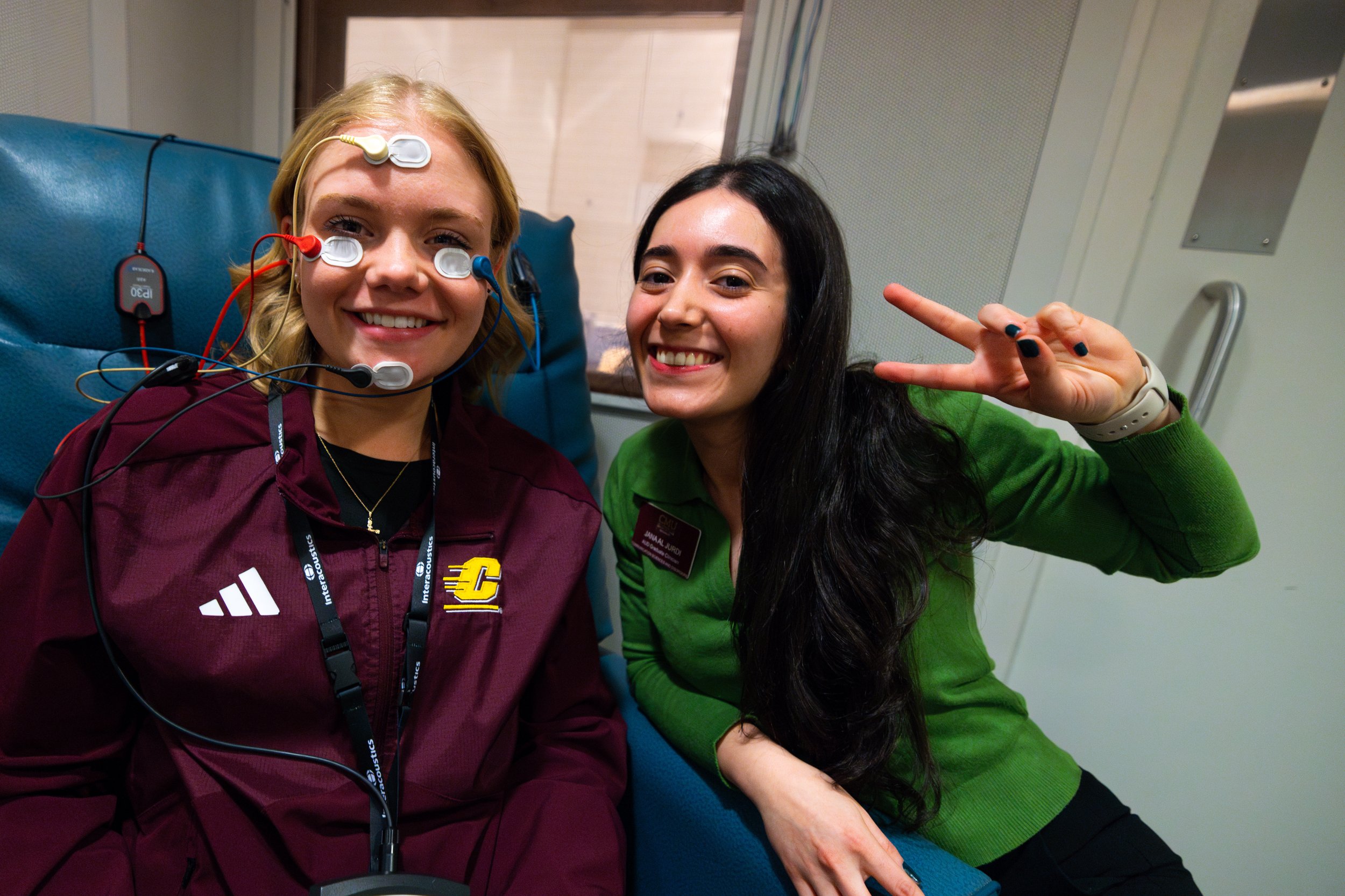 25-04-08-Research Symposium - student highlights-23 (1).jpg