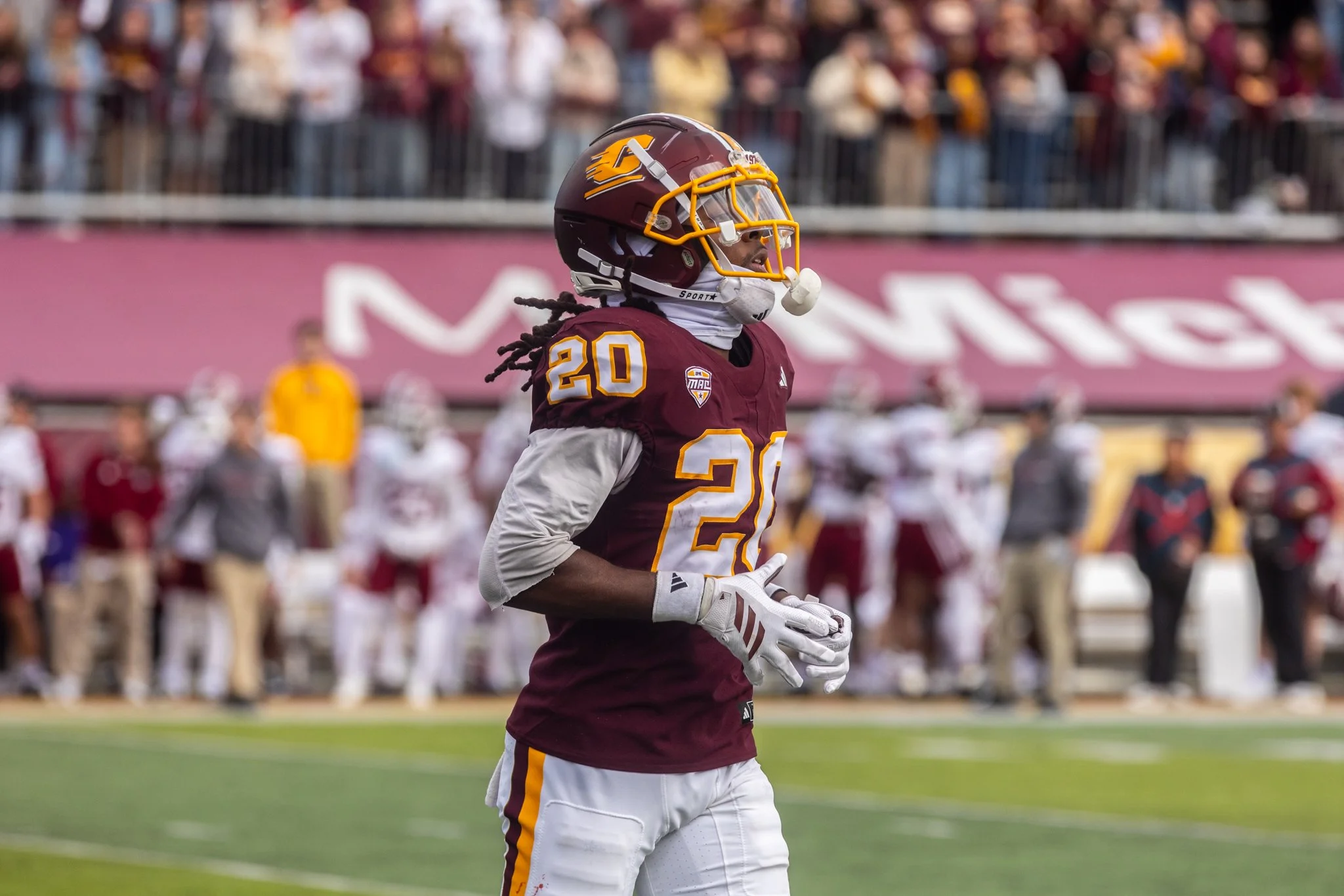 25-10-25 Football vs. UMASS AMG-13.jpg