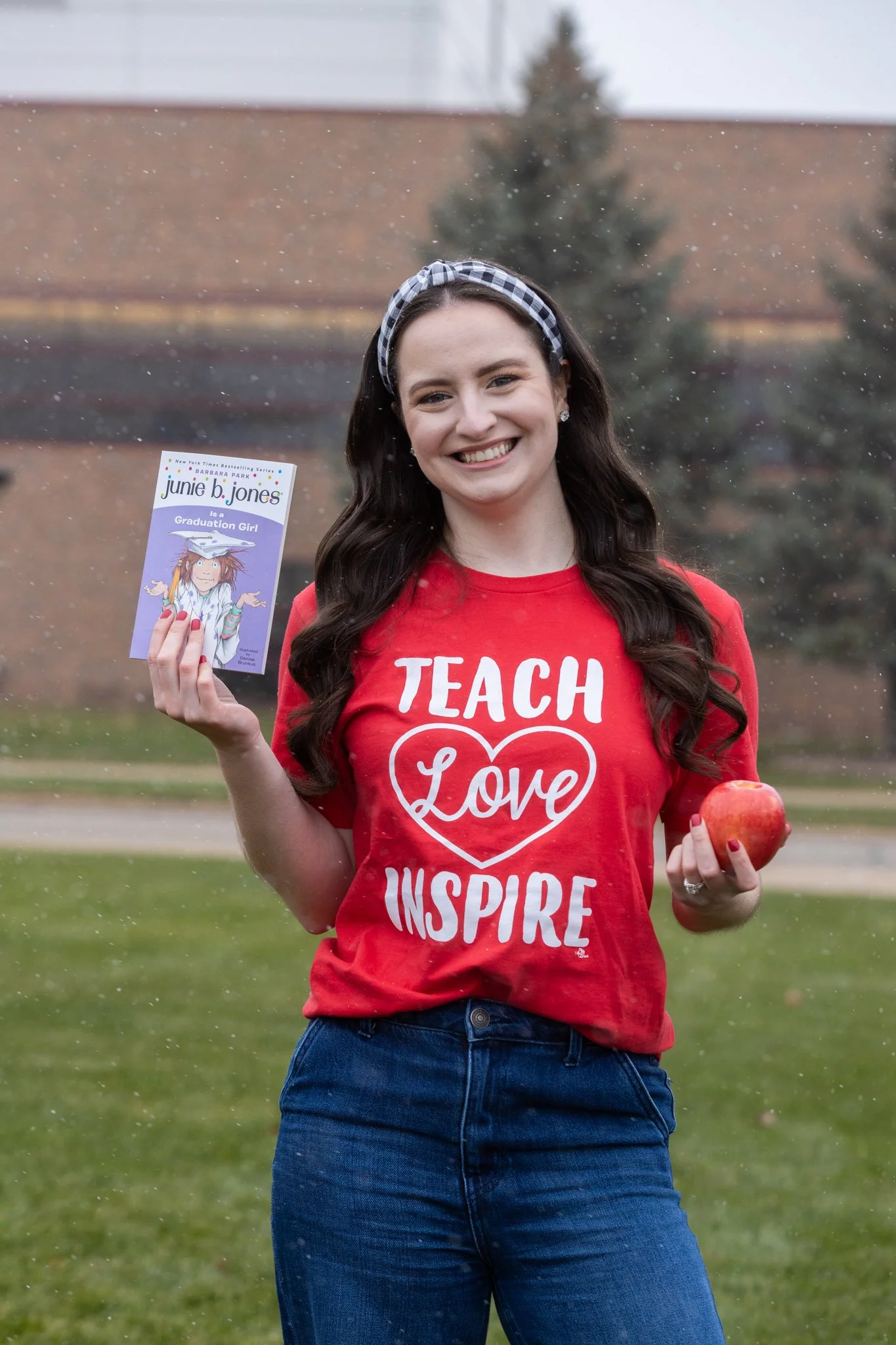 Megan & Brittany's Grad Photos AMG-83.JPG