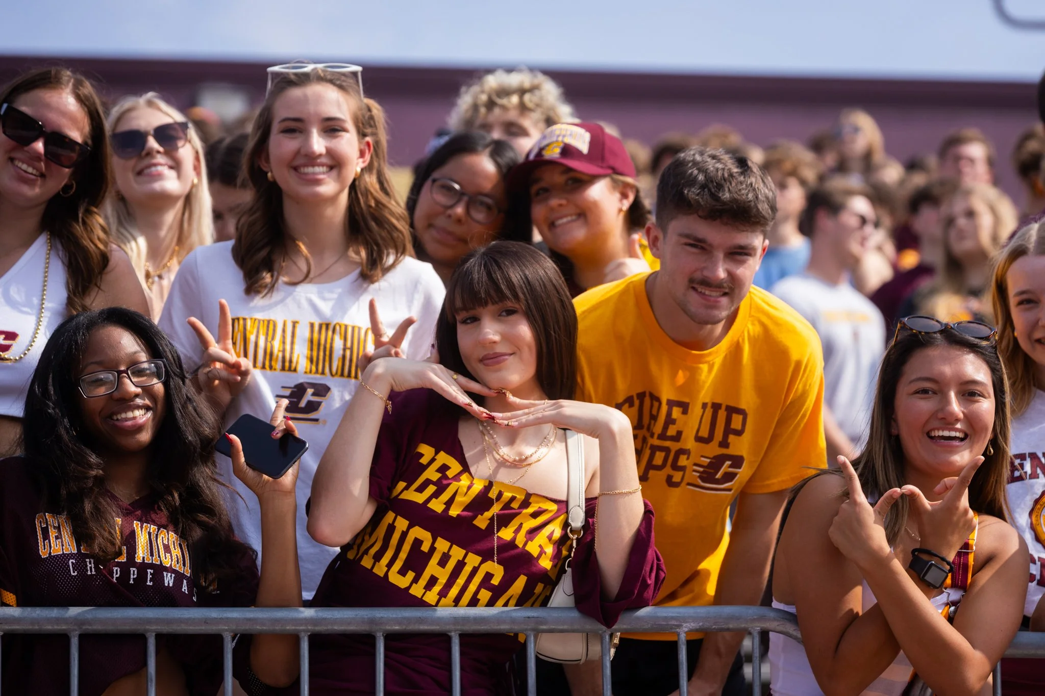 25-09-20 Football vs. Wagner AMG-011.jpg