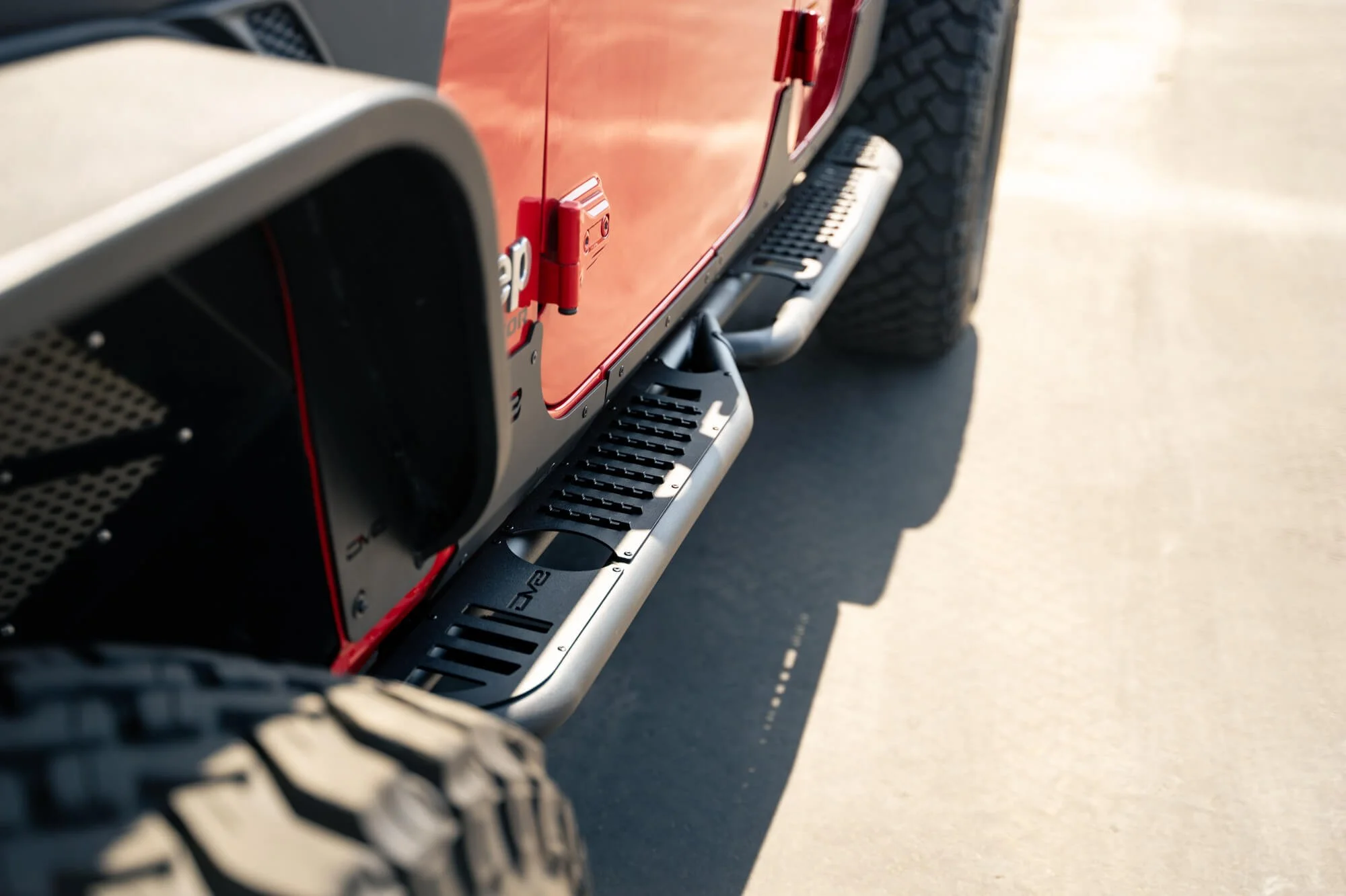 DV8 Offroad — Jeep Gladiator JT OE Plus Side Steps