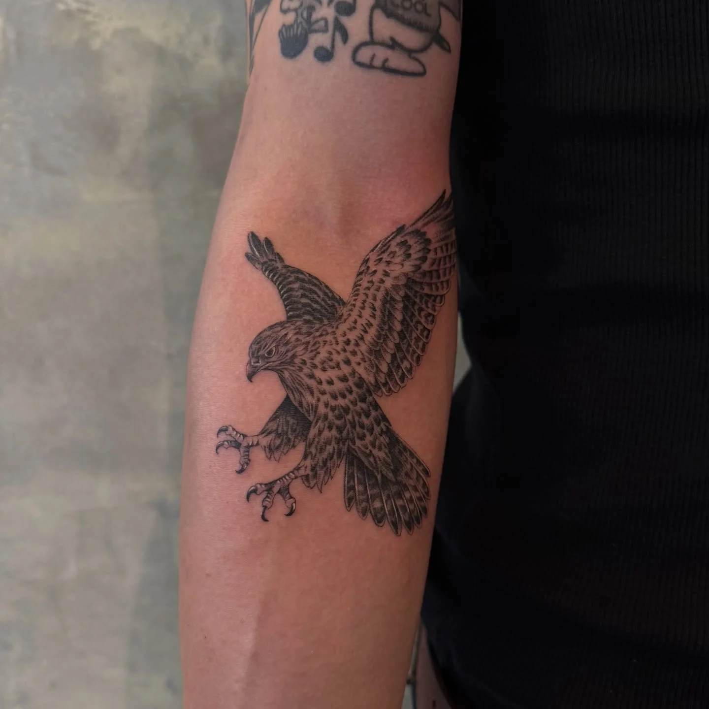 Eagle タトゥ一◎
⁡
@dai_tattoo_ratel 
⁡
お問い合わせの際は上記アカウントのURLへお願いします！！
⁡
 #タトゥー  #東京タトゥー  #レタリングタトゥー 
 #三軒茶屋  #下北沢