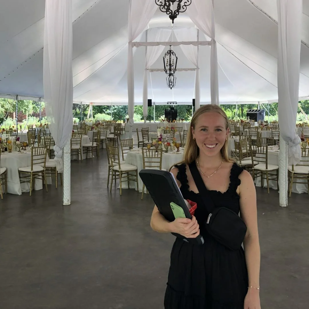 Fort Worth wedding planner, Delighted Weddings at Clark Gardens