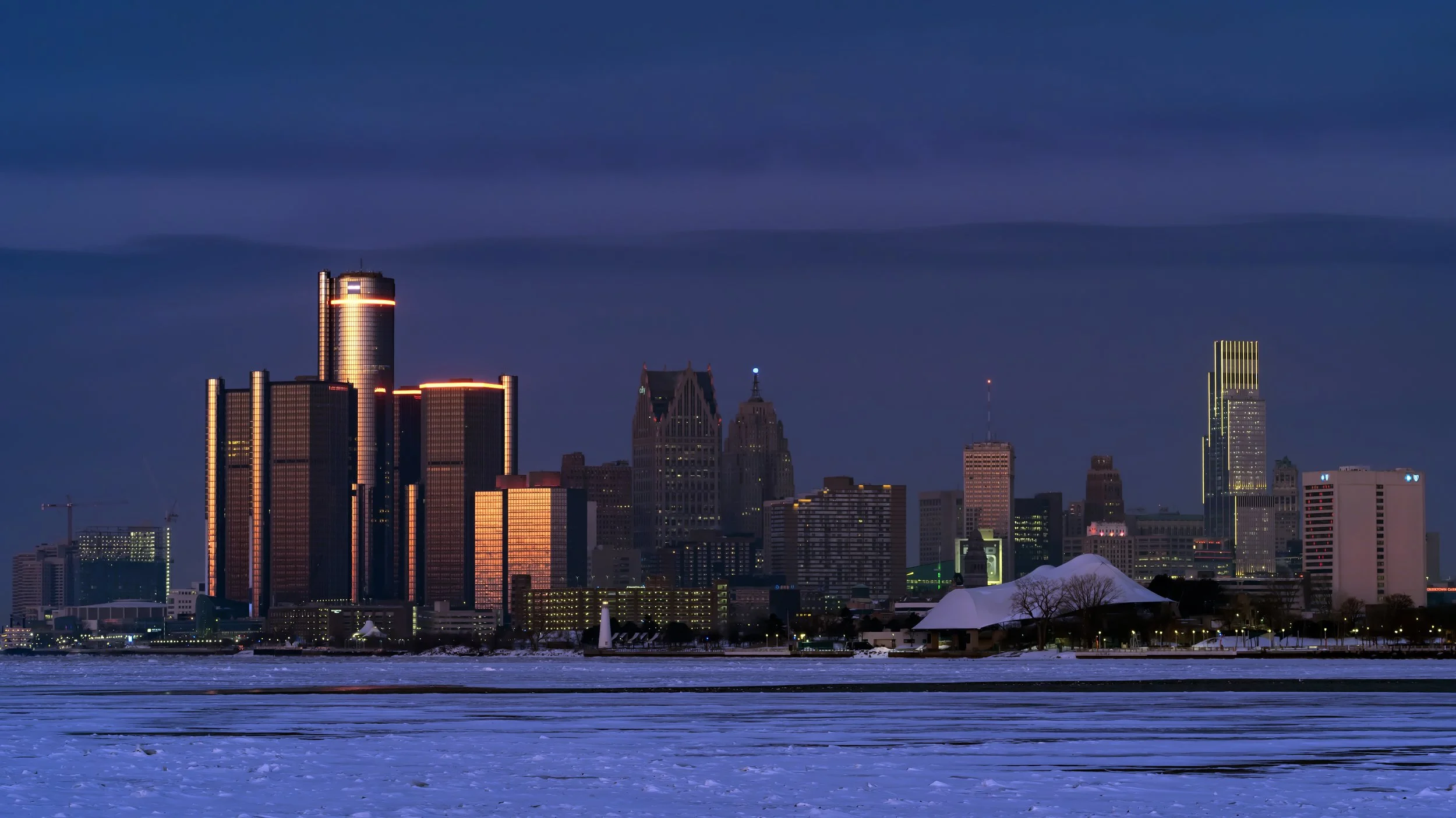 Detroit Skyline.jpg