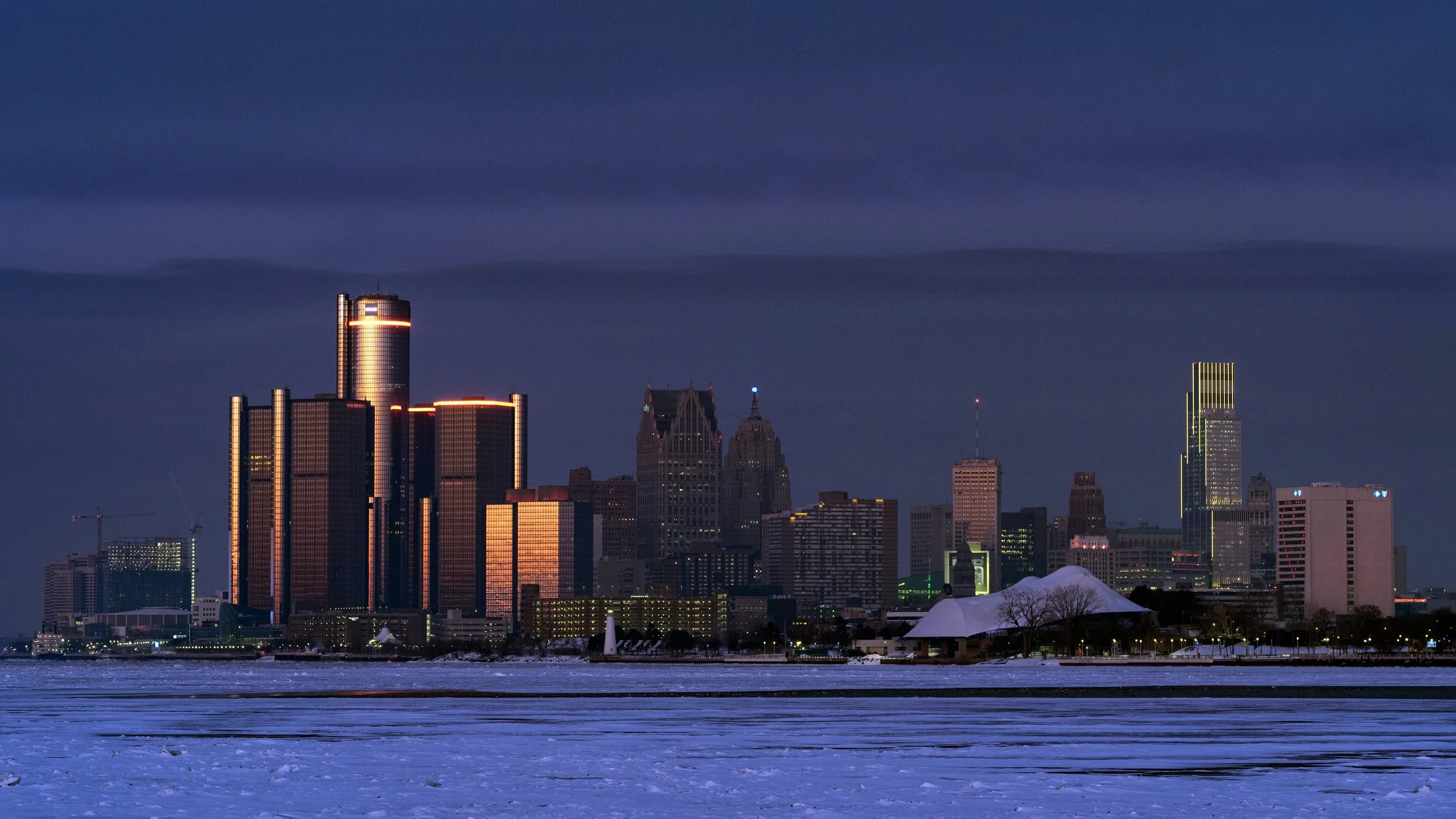 Detroit Skyline.jpg