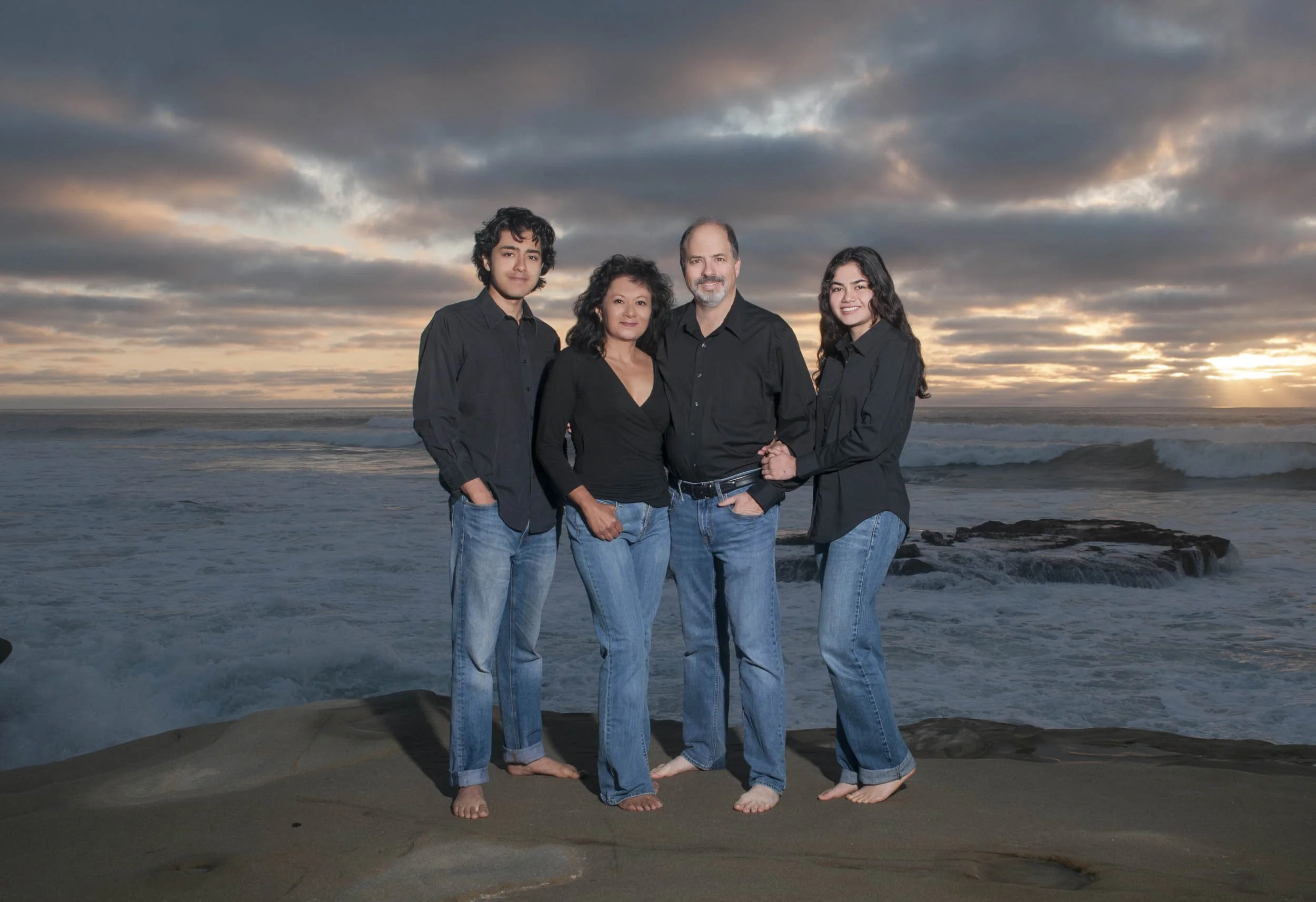 San-Diego-Family-Beach-Photographer-31.jpg