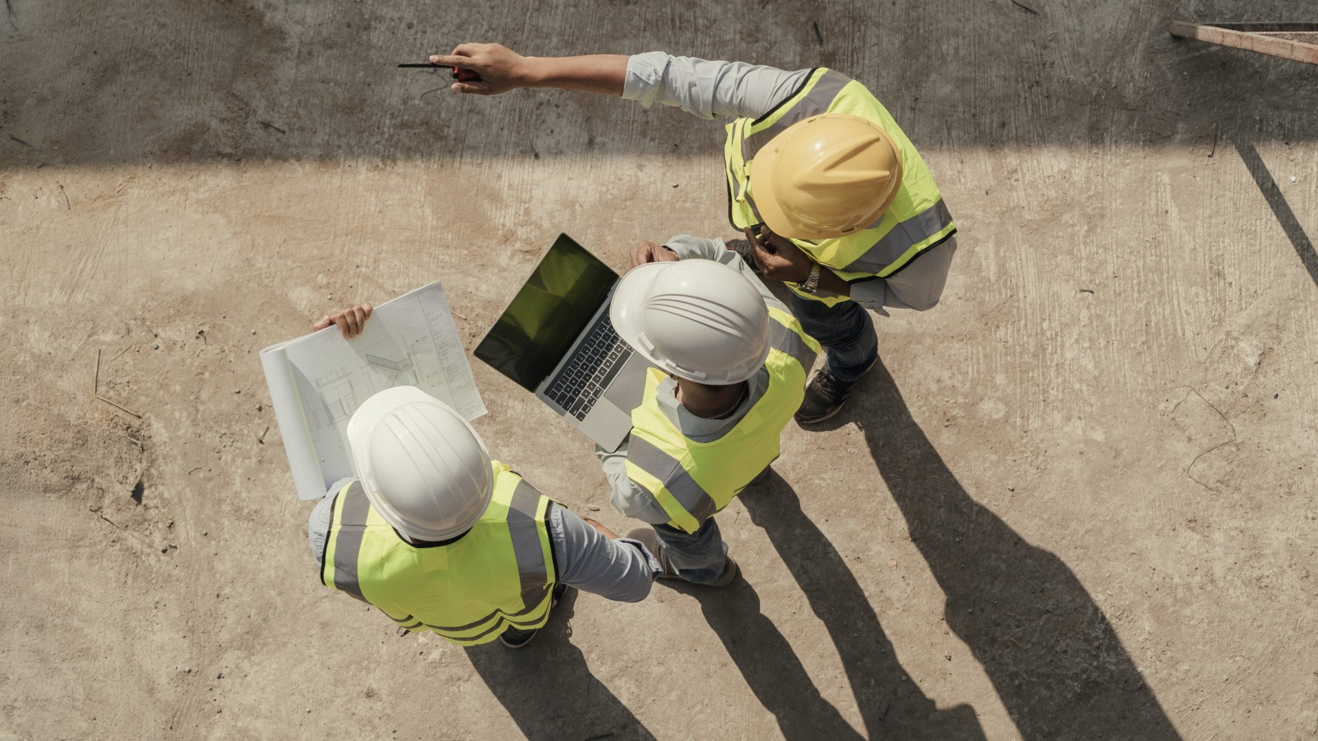 on site meeting to plan energy strategy for new development