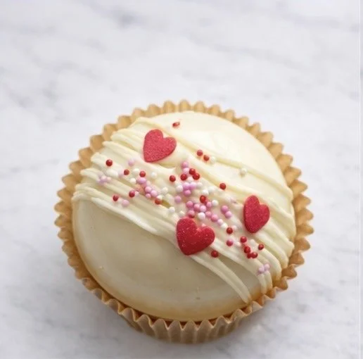 Love Sprinkle White Chocolate Bomb