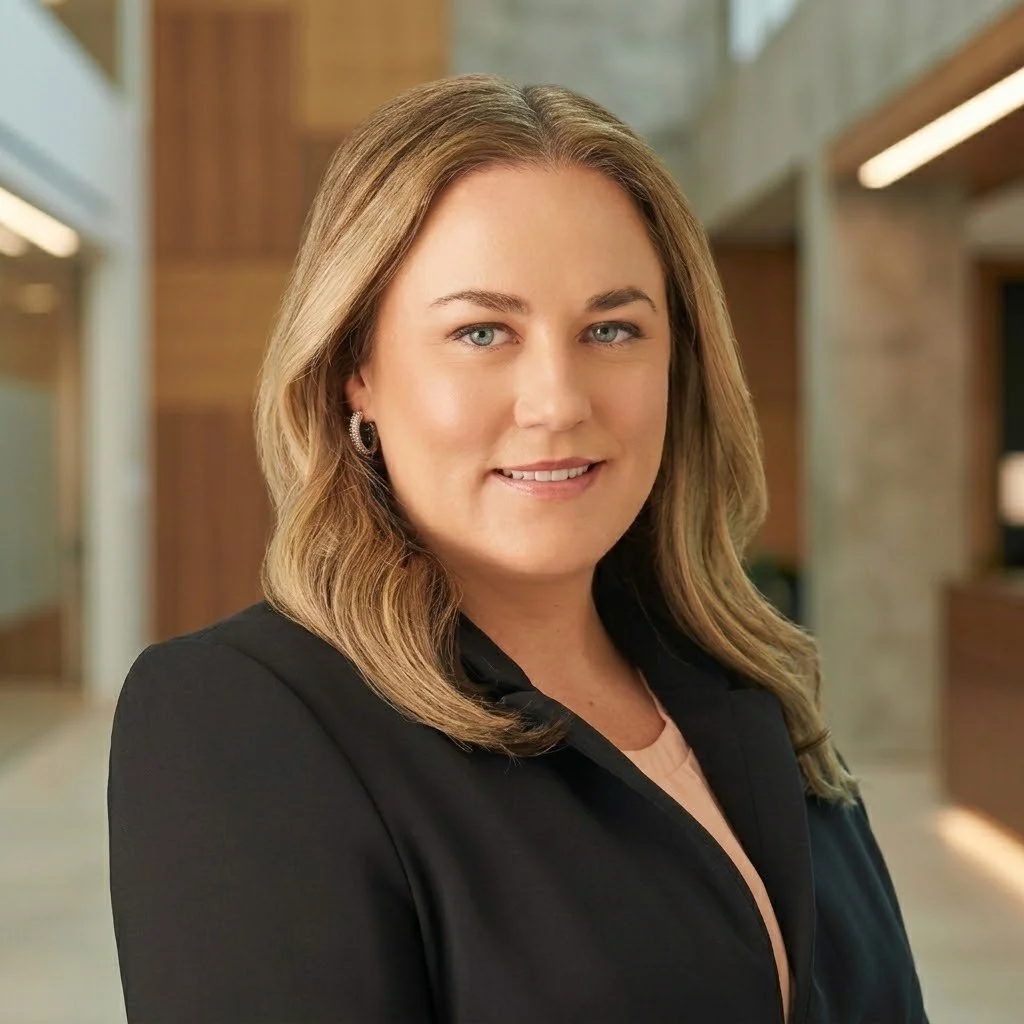 Lauren Lackie  
Attorney 
Toronto, Canada
