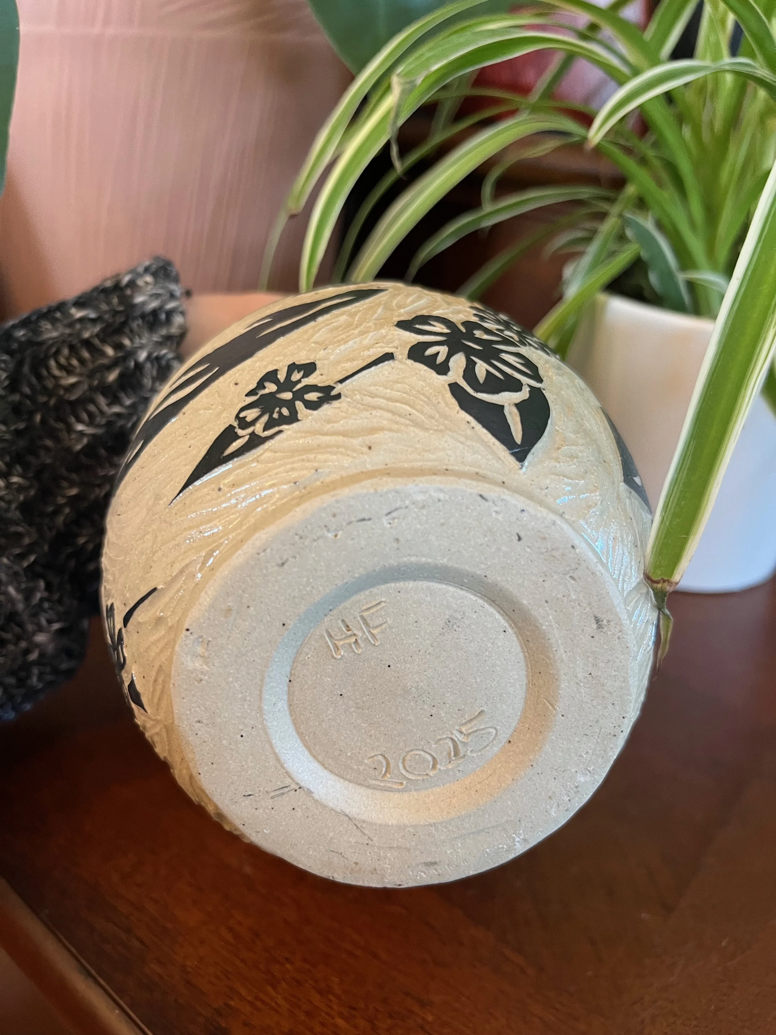 Flatiron Vase Bottom .jpeg