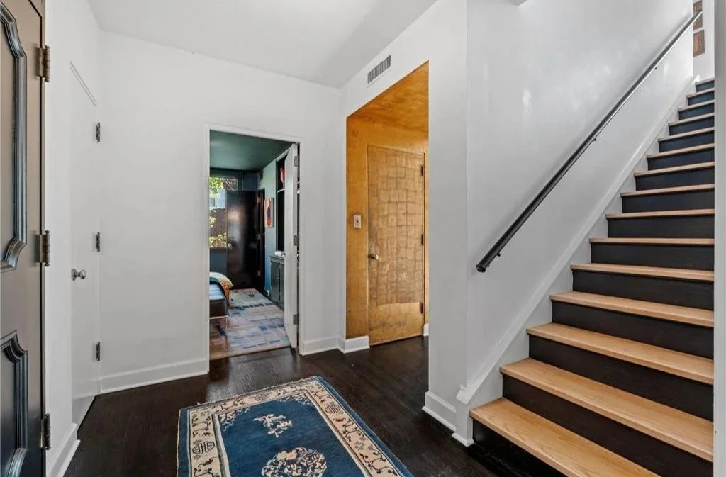 stairs.jpg