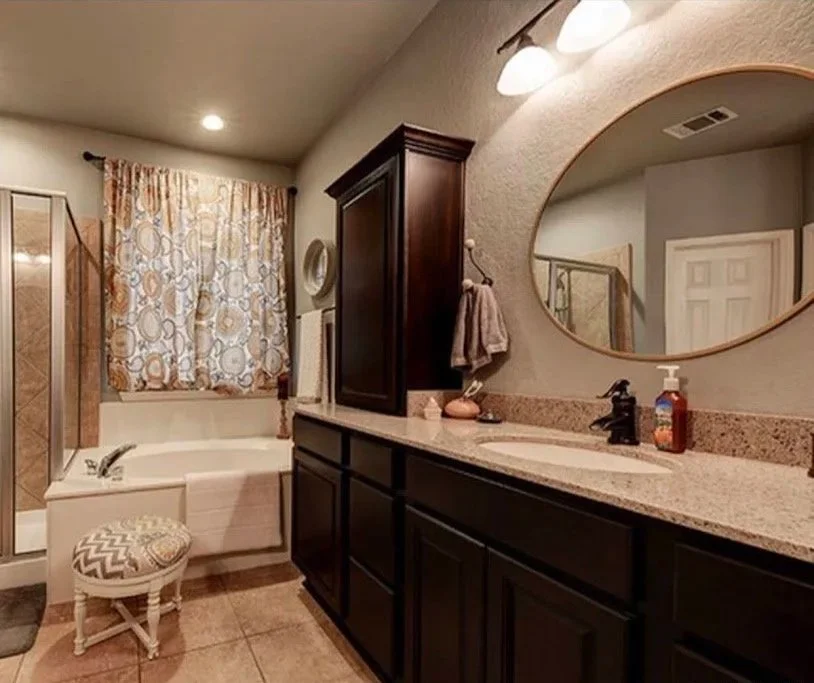 Before (TX Master Bath Remodel)