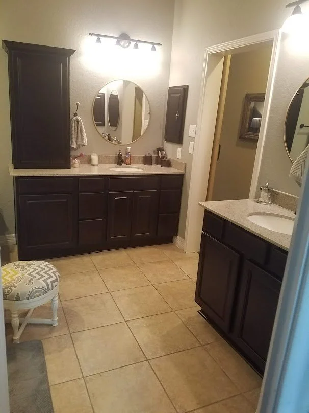 Before (TX Master Bath Remodel)