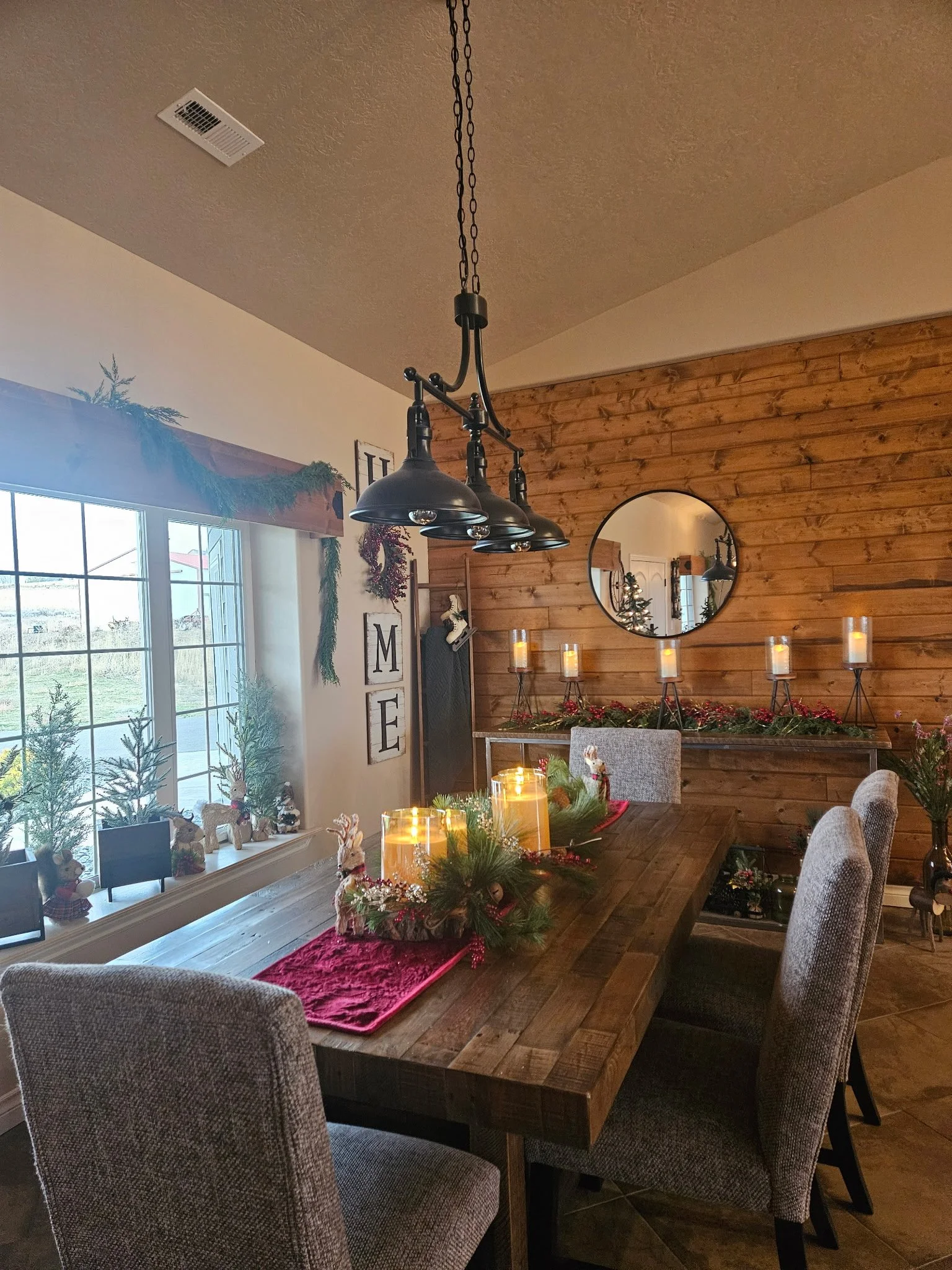 Kennewick Farmhouse Christmas