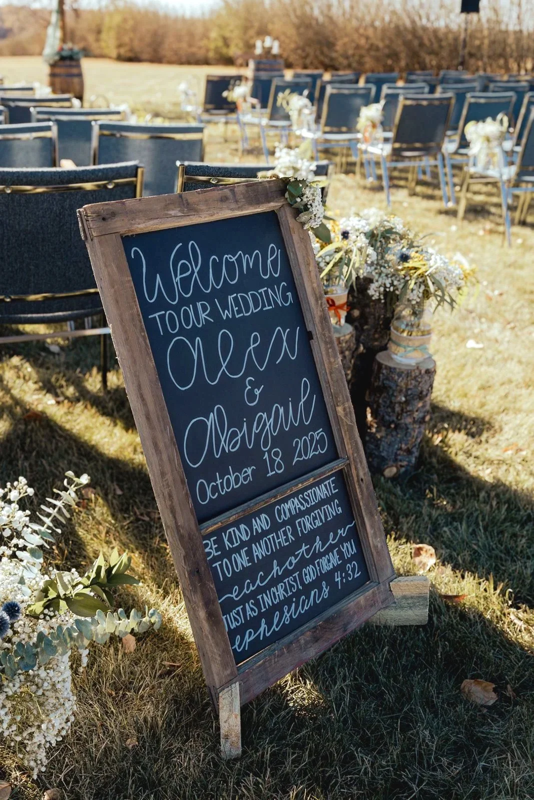 fall wedding venue Alberta, Wedding space with on site cabin stays, honeymoon suites, bridal rooms, near Airdrie Alberta, Open Country Farm