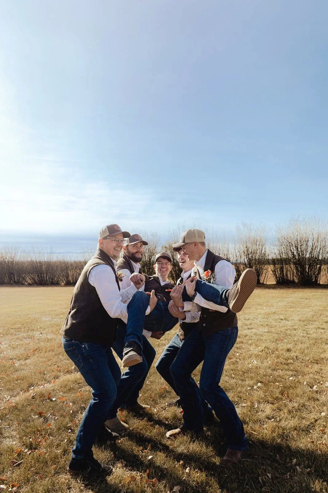 Barn wedding venue Alberta | Rustic Wedding venue near Calgary | Country wedding venue Alberta | Rural wedding venue near Calgary | wedding weekend venue Alberta | Bridal Party Suites near Calgary