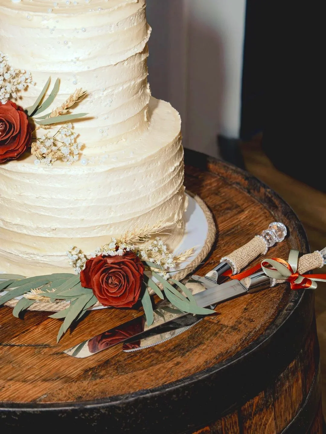 Best wedding reception venue 100 to 120 guests near Calgary Alberta | Top rated mid size reception hall Central Alberta | Award winning intimate wedding venue for 120 guests Open Country Farm Three Hills