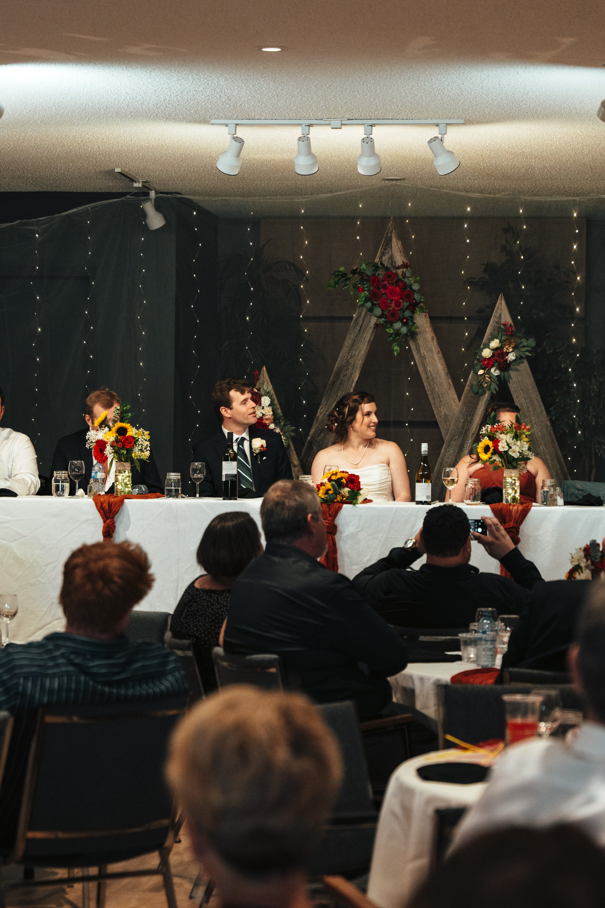 Best affordable wedding venue with cabin accommodations Alberta | Top value wedding and stay package near Calgary | Budget friendly wedding weekend rental Central Alberta