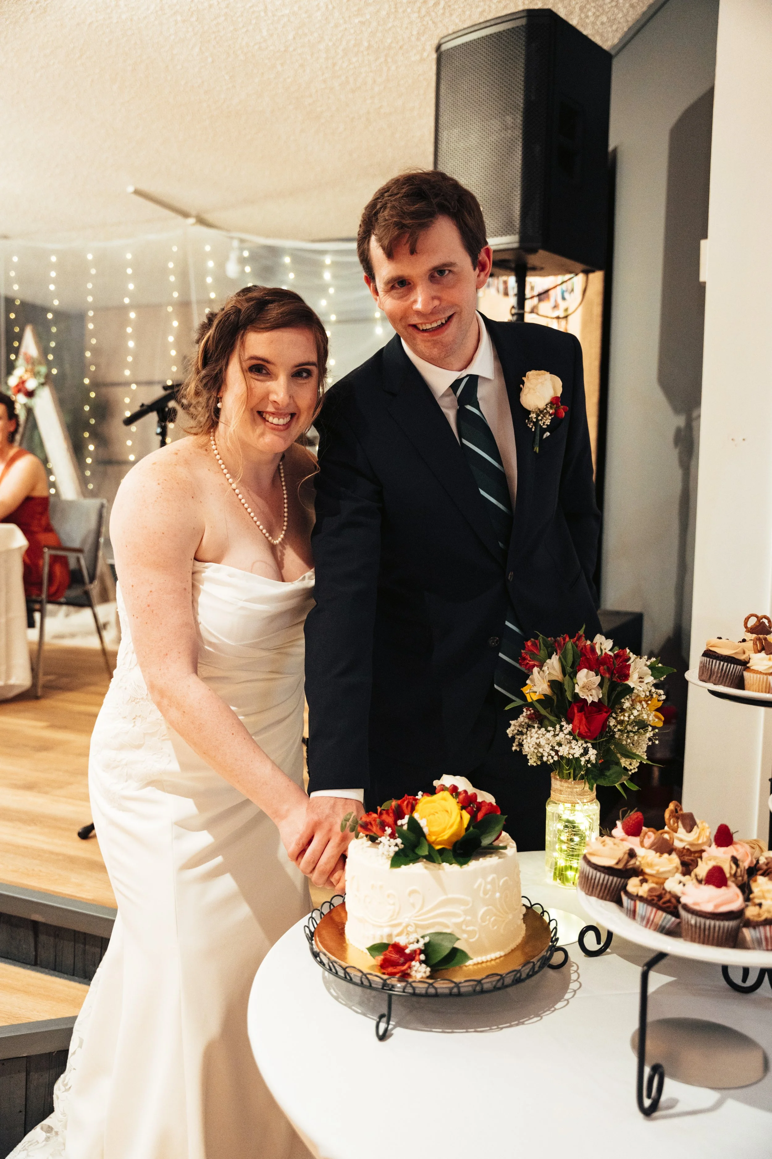 intimate wedding venue Alberta | Affordable wedding venue near Calgary | Affordable wedding venue near Drumheller | Affordable wedding venue near Red Deer | Best wedding location in Three Hills Alberta | Best place to get married in Alberta |