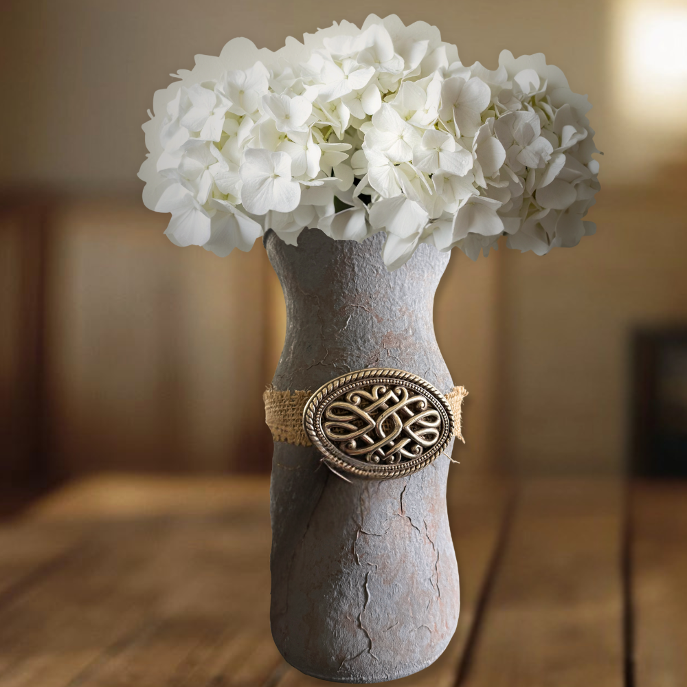 vase with flowers.png