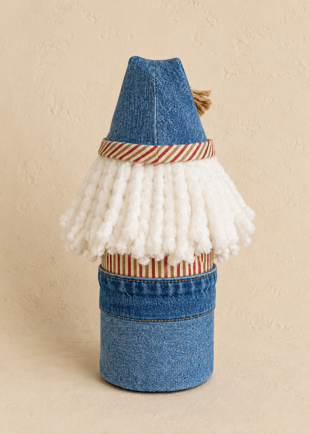 denim gnome back hero.png