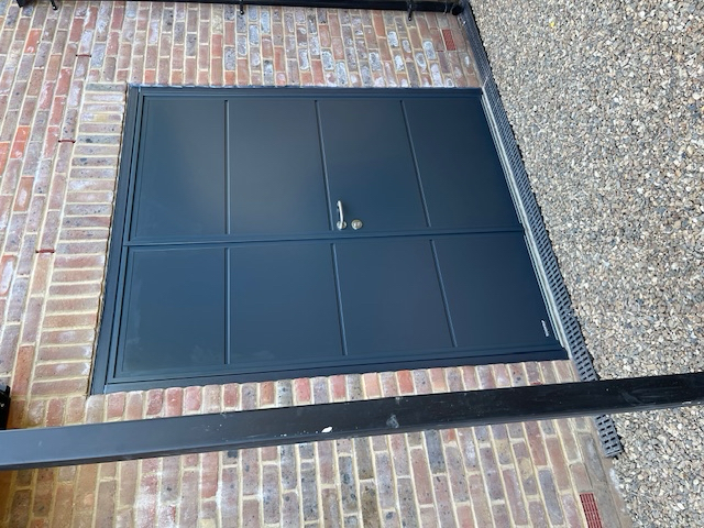 Side access door - garage.png