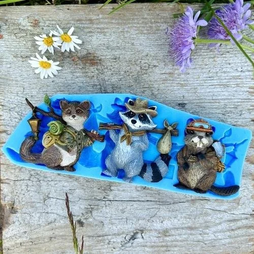 PRE-ORDER Traveling critters