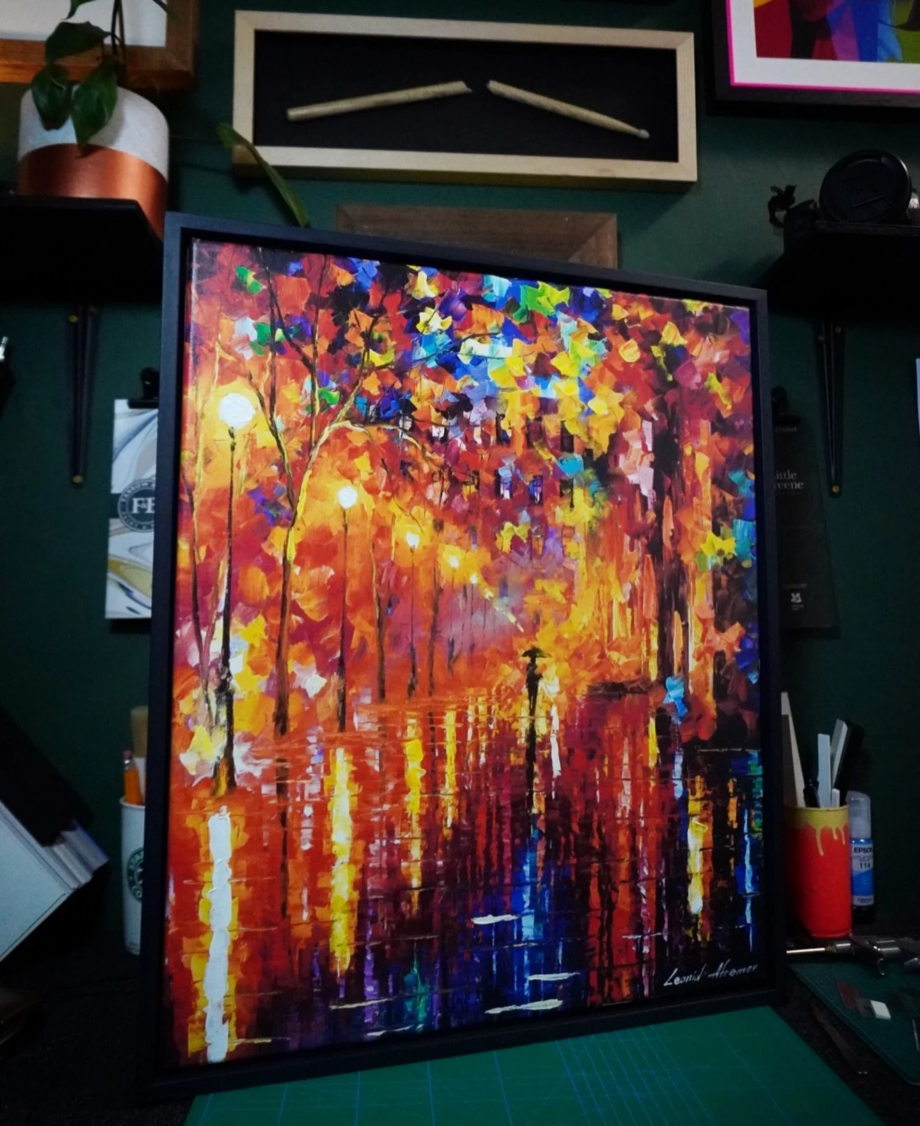 This one came out exceptionally well. Stretched and floated in a hand-painted royal blue tray frame that compliments the work perfectly. 

It all started in a rolled up tube and some bare wood from @lionpfs 

Here&rsquo;s the sales pitch; Yes, we can