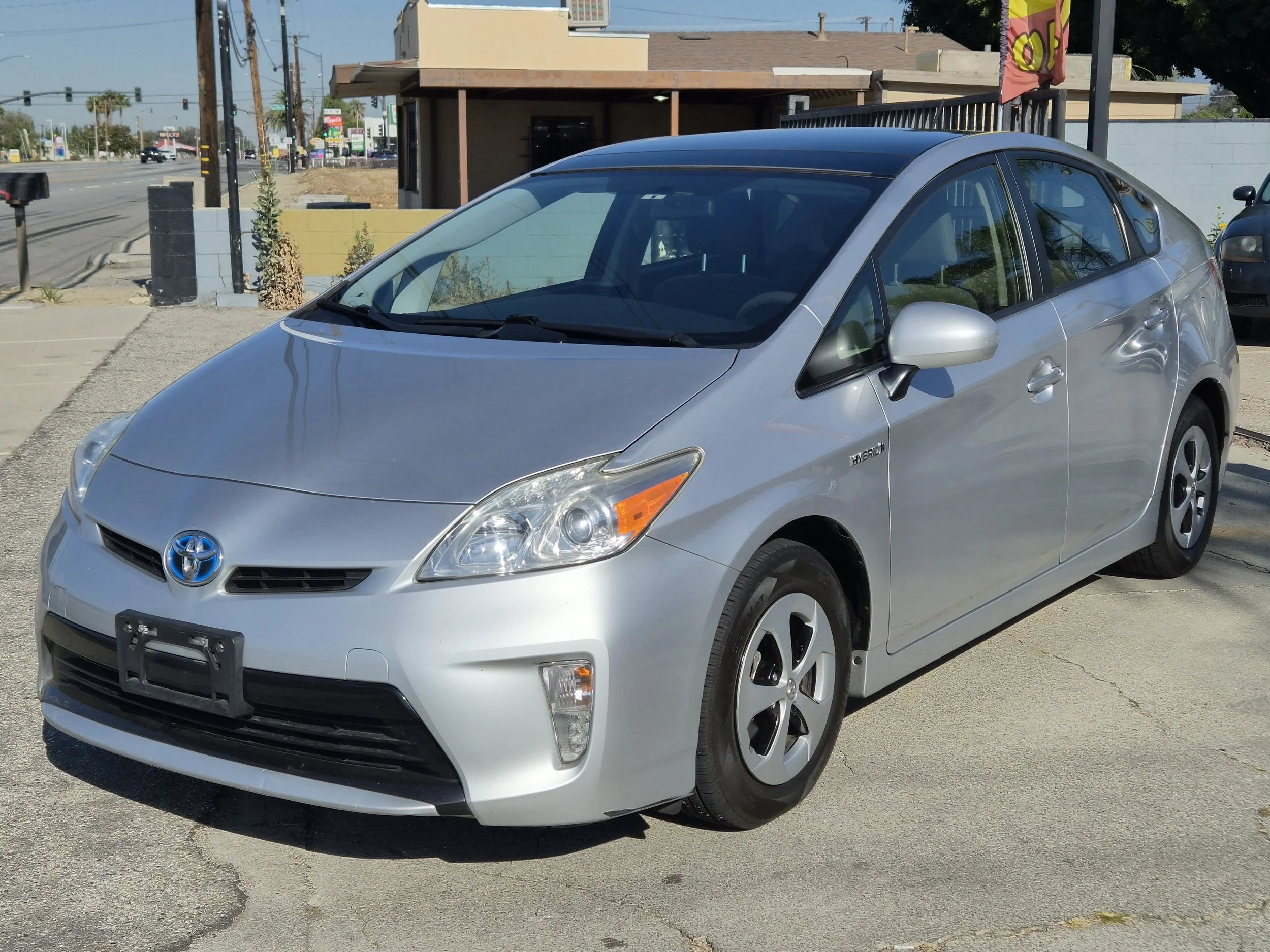 2012 Toyota Pruis-$12,999