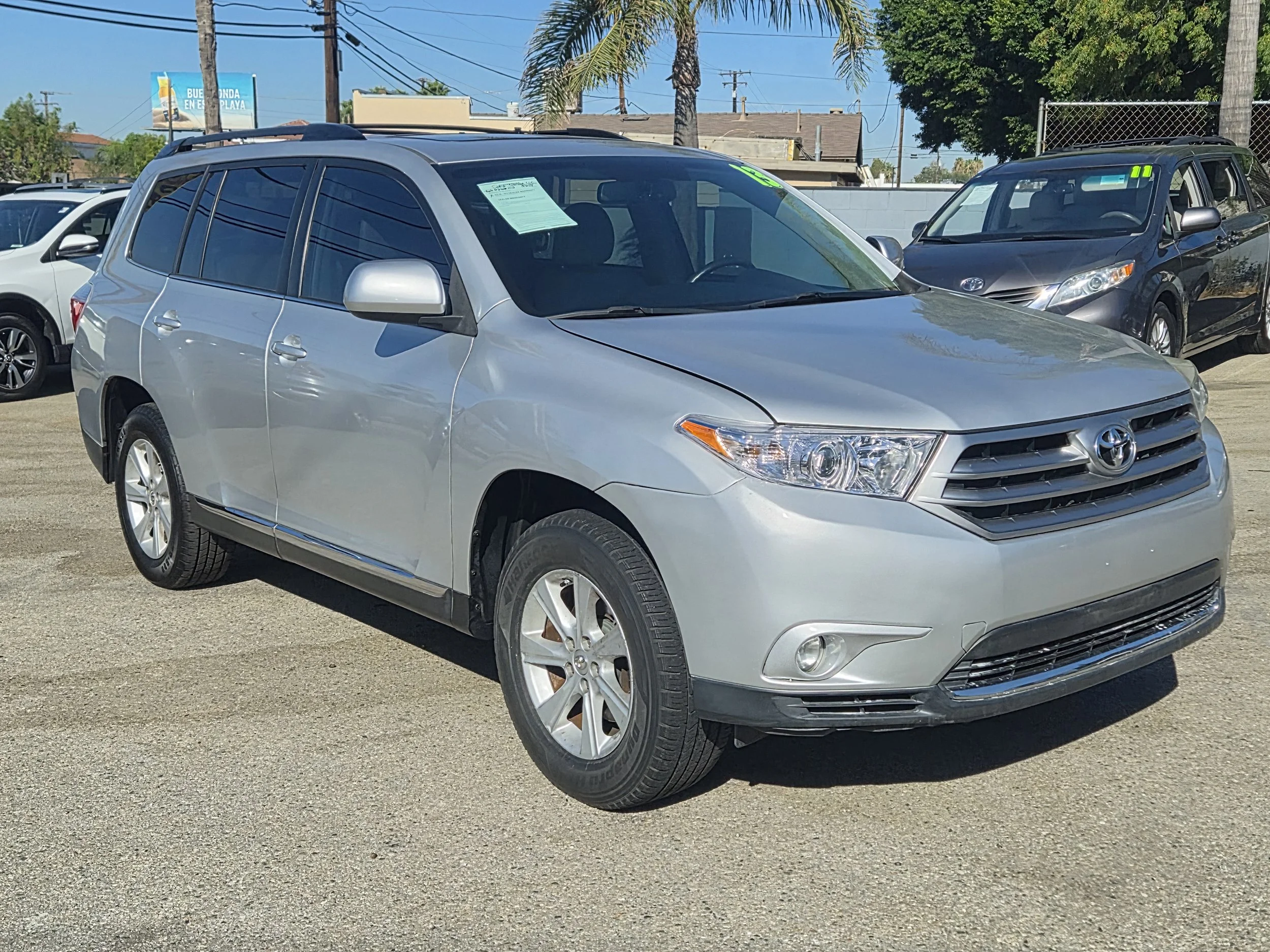 2011 Toyota Highlander - $12,999